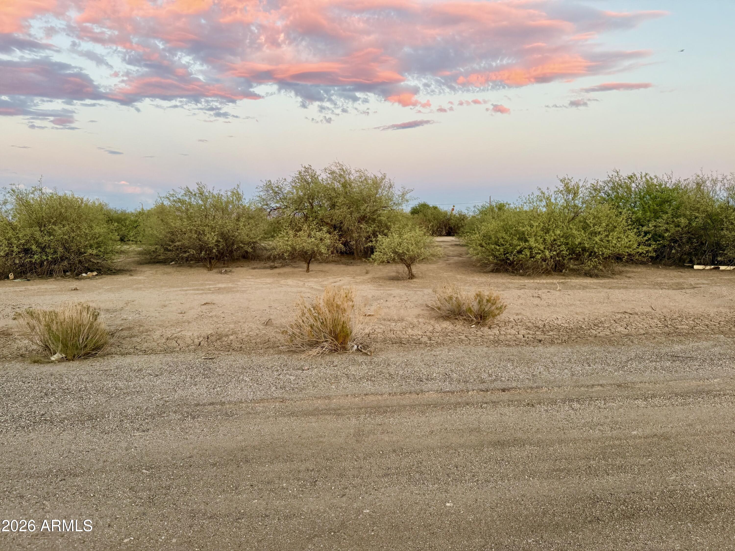 TOLTEC/ARIZONA VALLEY UNIT ONE - Land