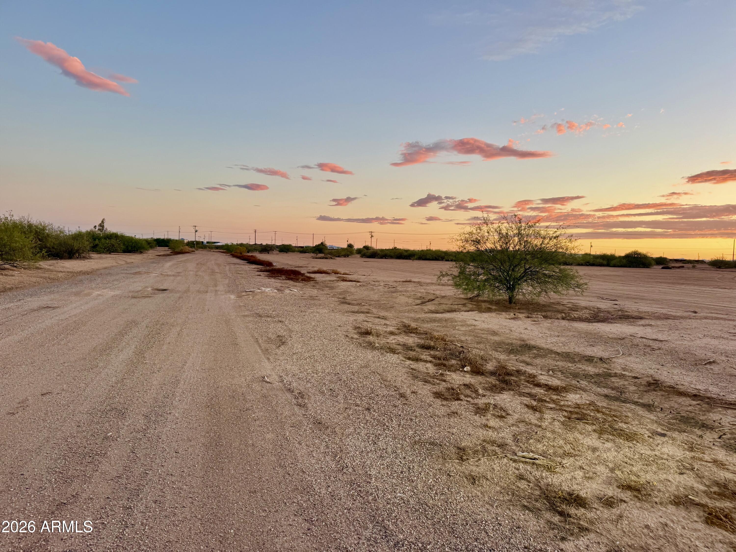 TOLTEC/ARIZONA VALLEY UNIT ONE - Land