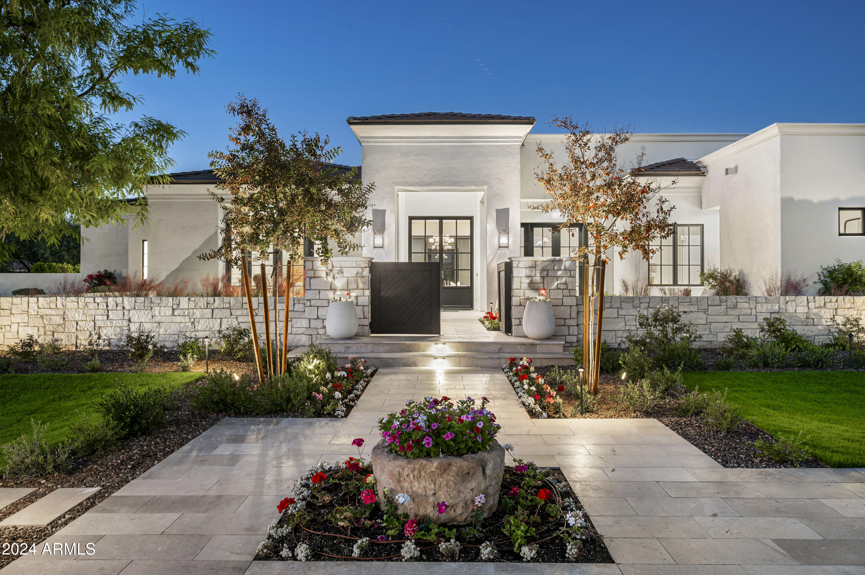 RANCHO SUNNY VALE - Residential