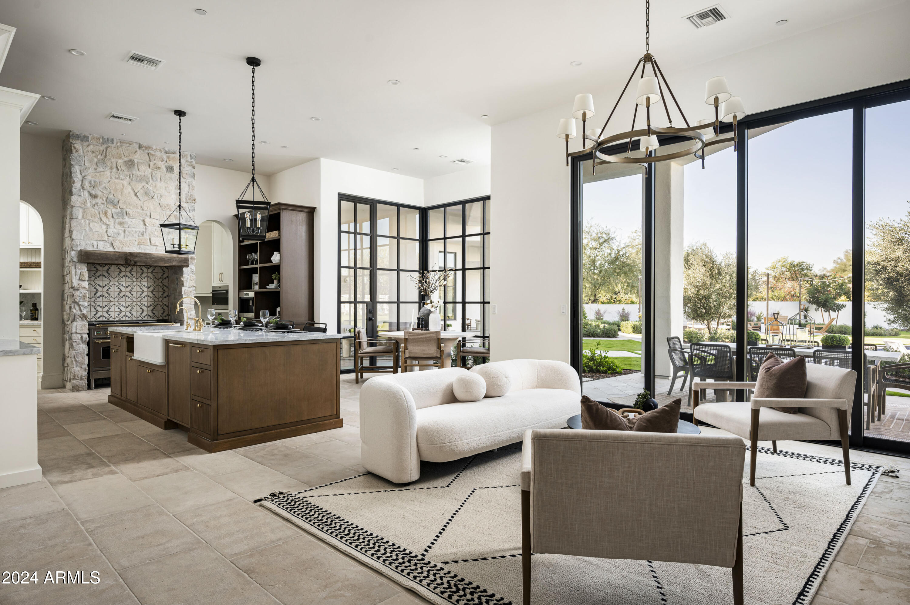 RANCHO SUNNY VALE - Residential