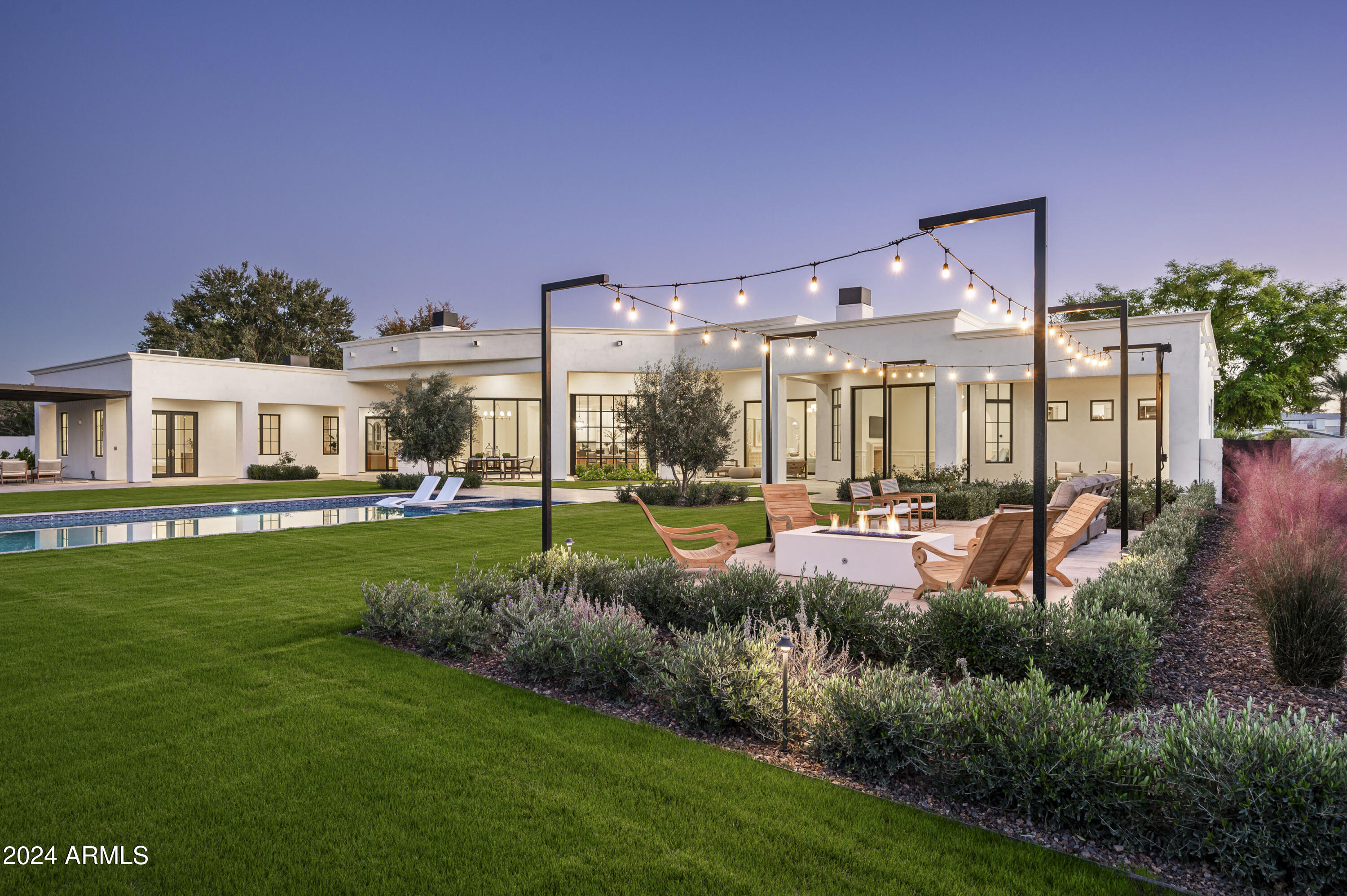 RANCHO SUNNY VALE - Residential