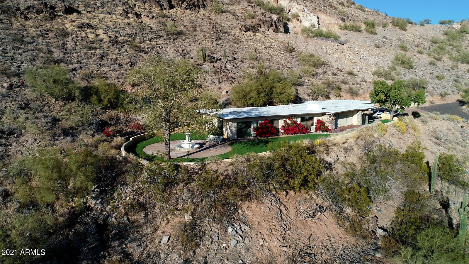 Paradise Valley Hillside - Residential