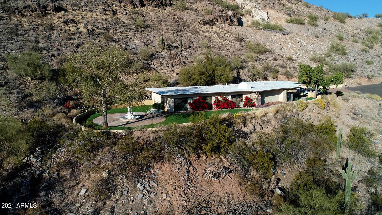 Paradise Valley Hillside - Residential