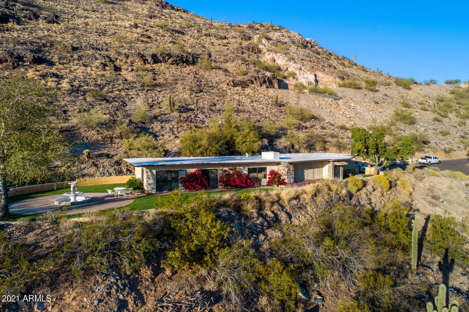 Paradise Valley Hillside - Residential