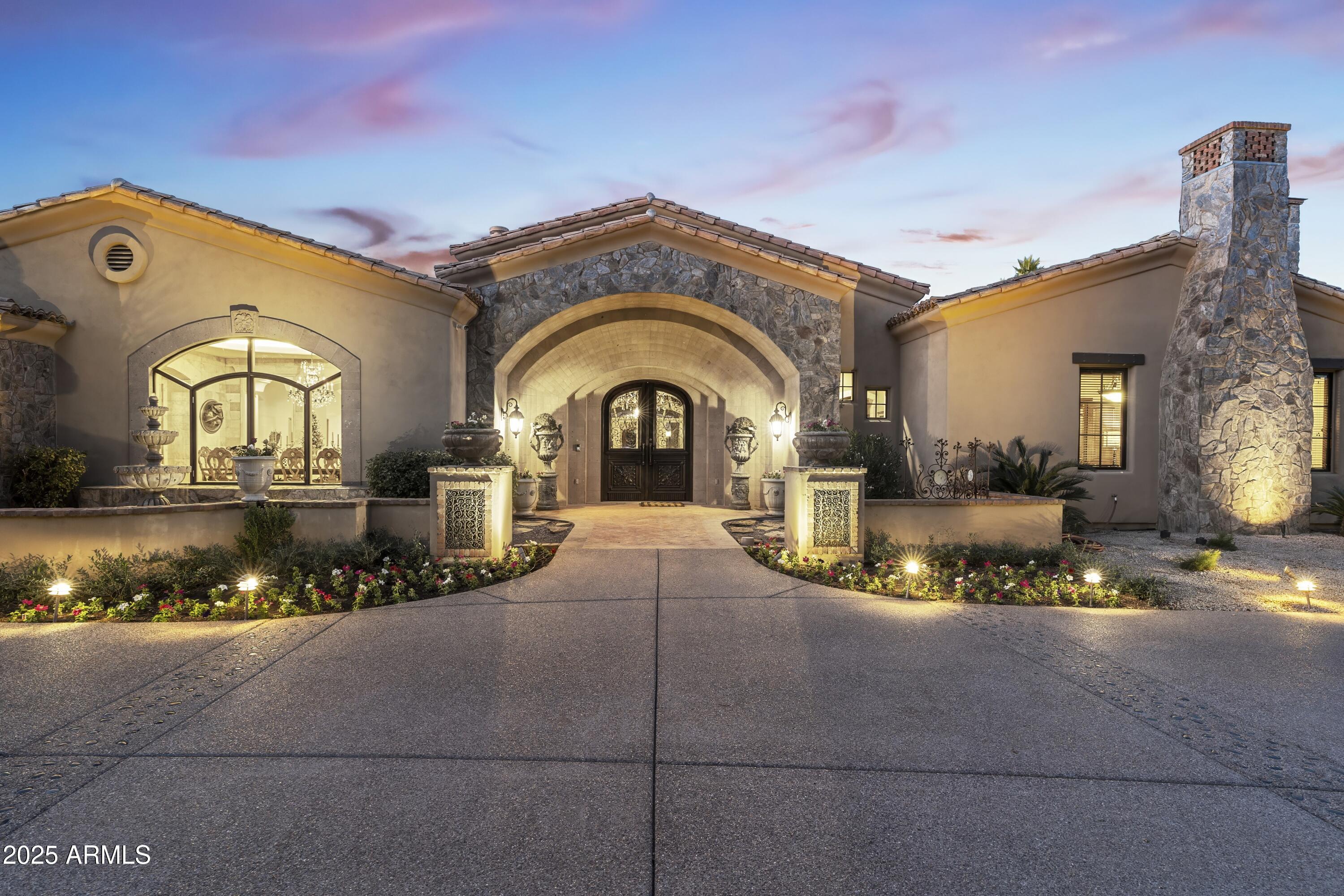 CAMELBACK LANDS - Residential