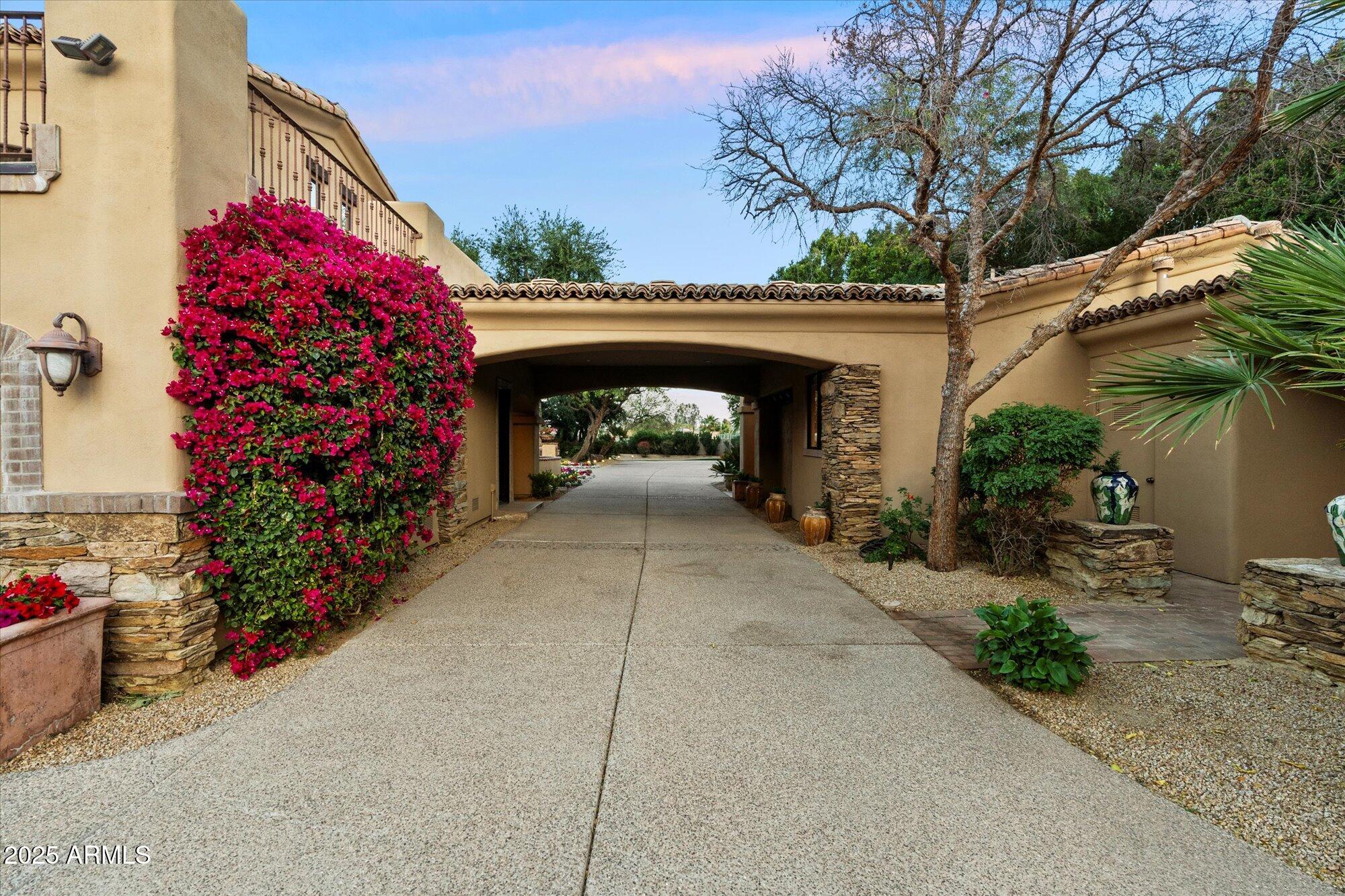 CAMELBACK LANDS - Residential