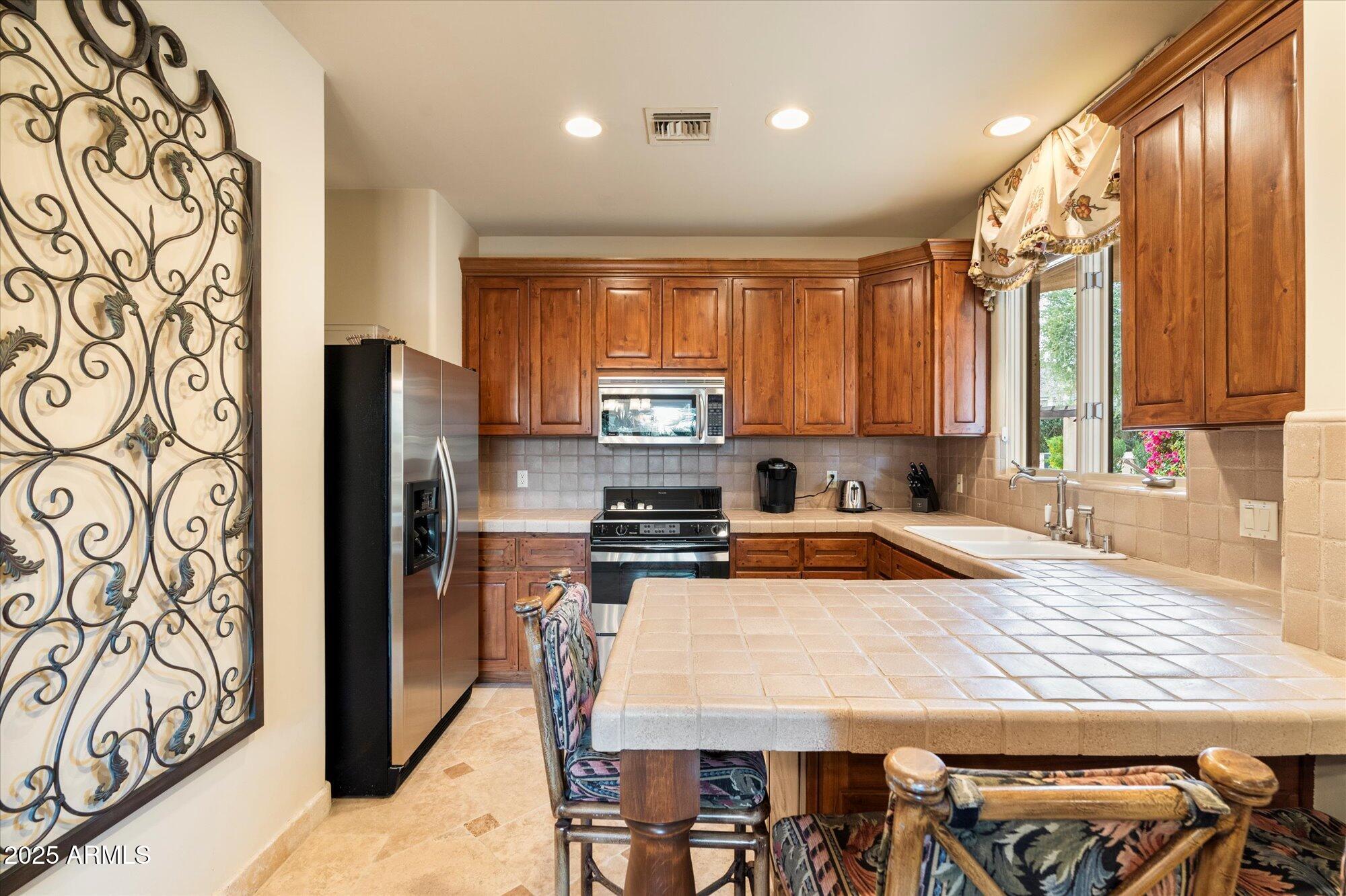 CAMELBACK LANDS - Residential