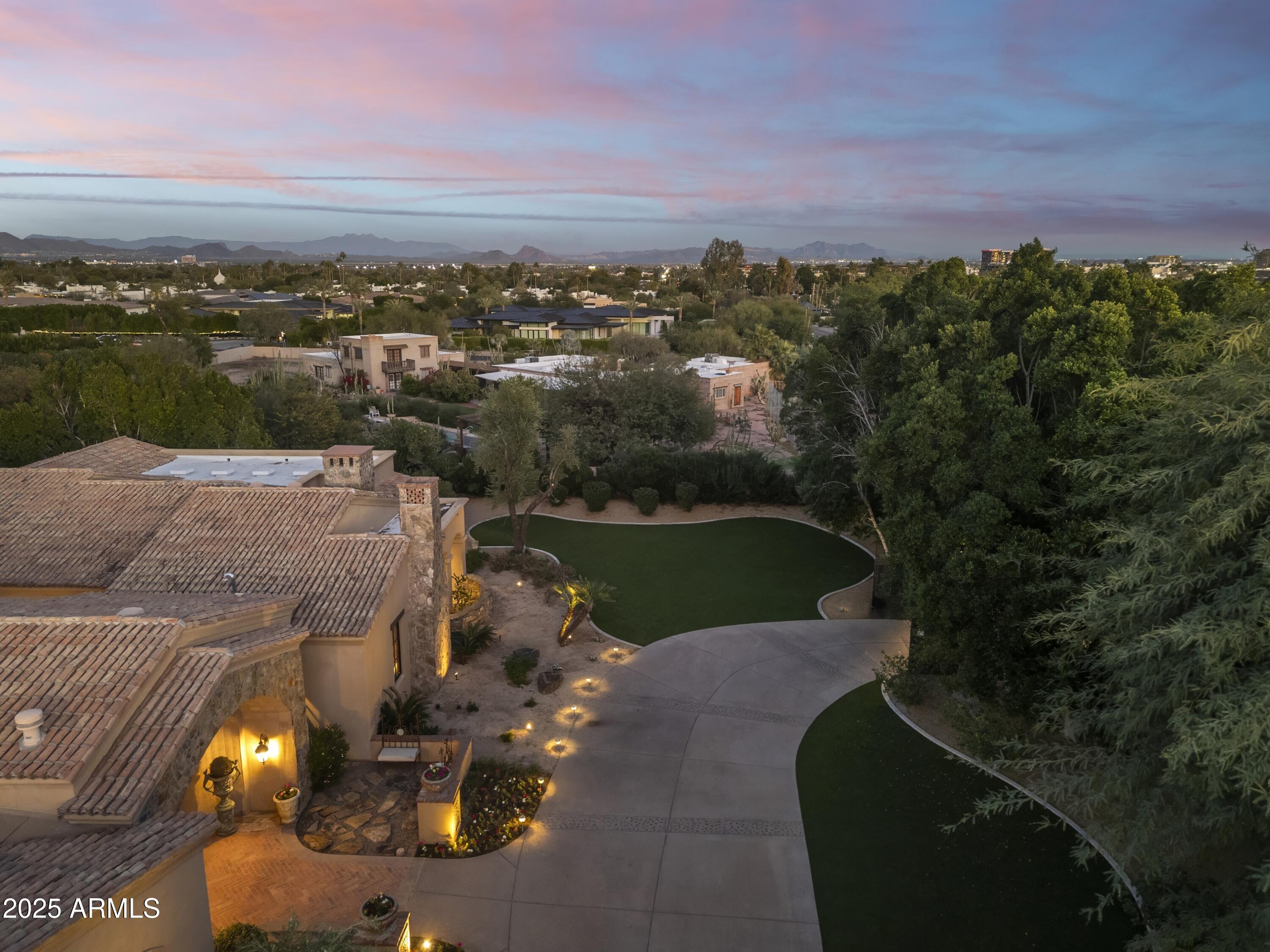 CAMELBACK LANDS - Residential