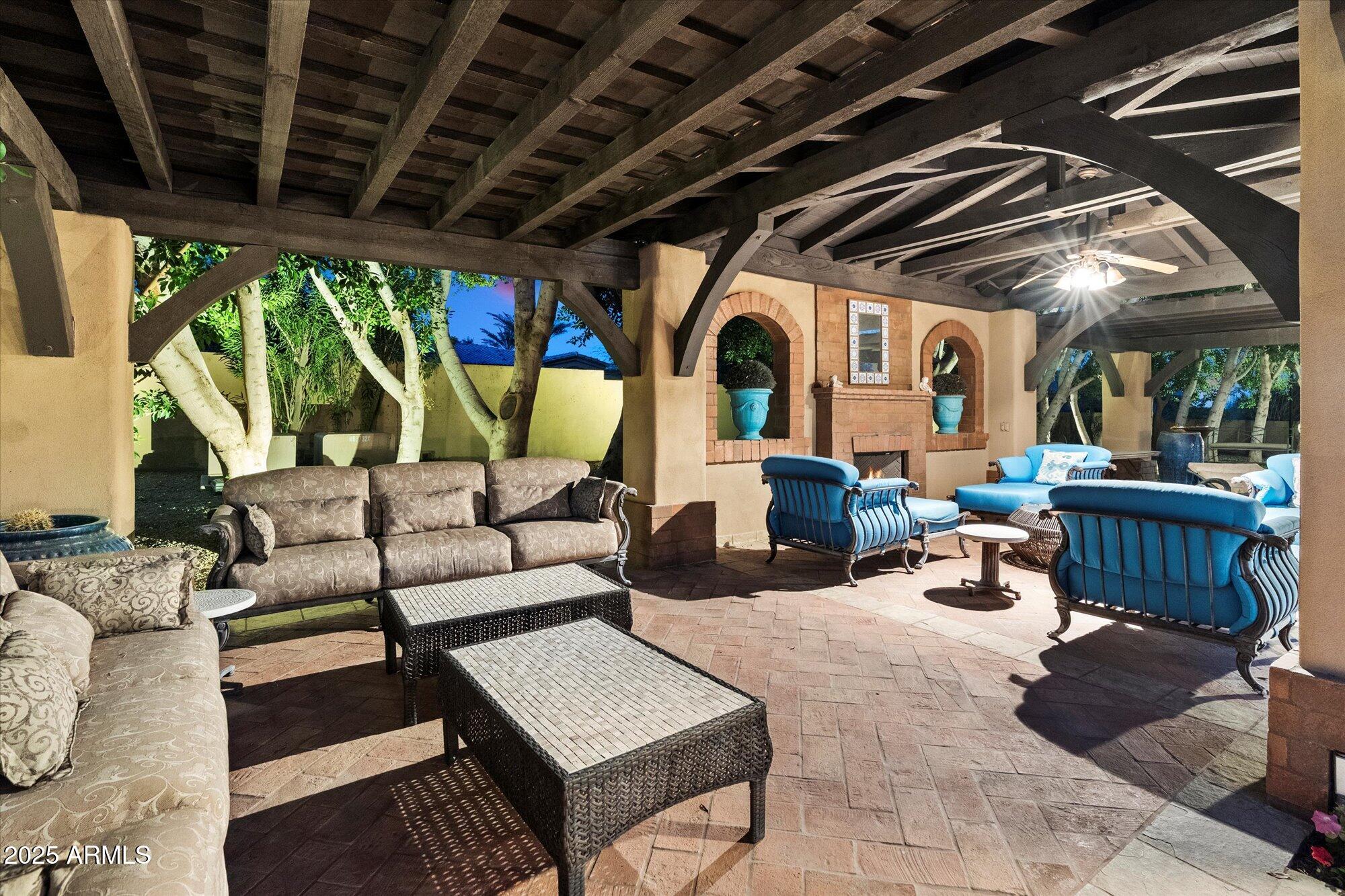 CAMELBACK LANDS - Residential