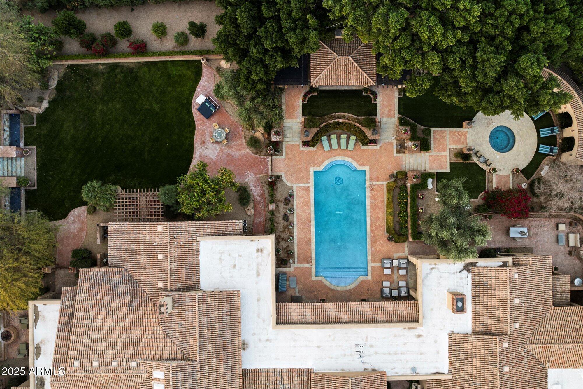 CAMELBACK LANDS - Residential