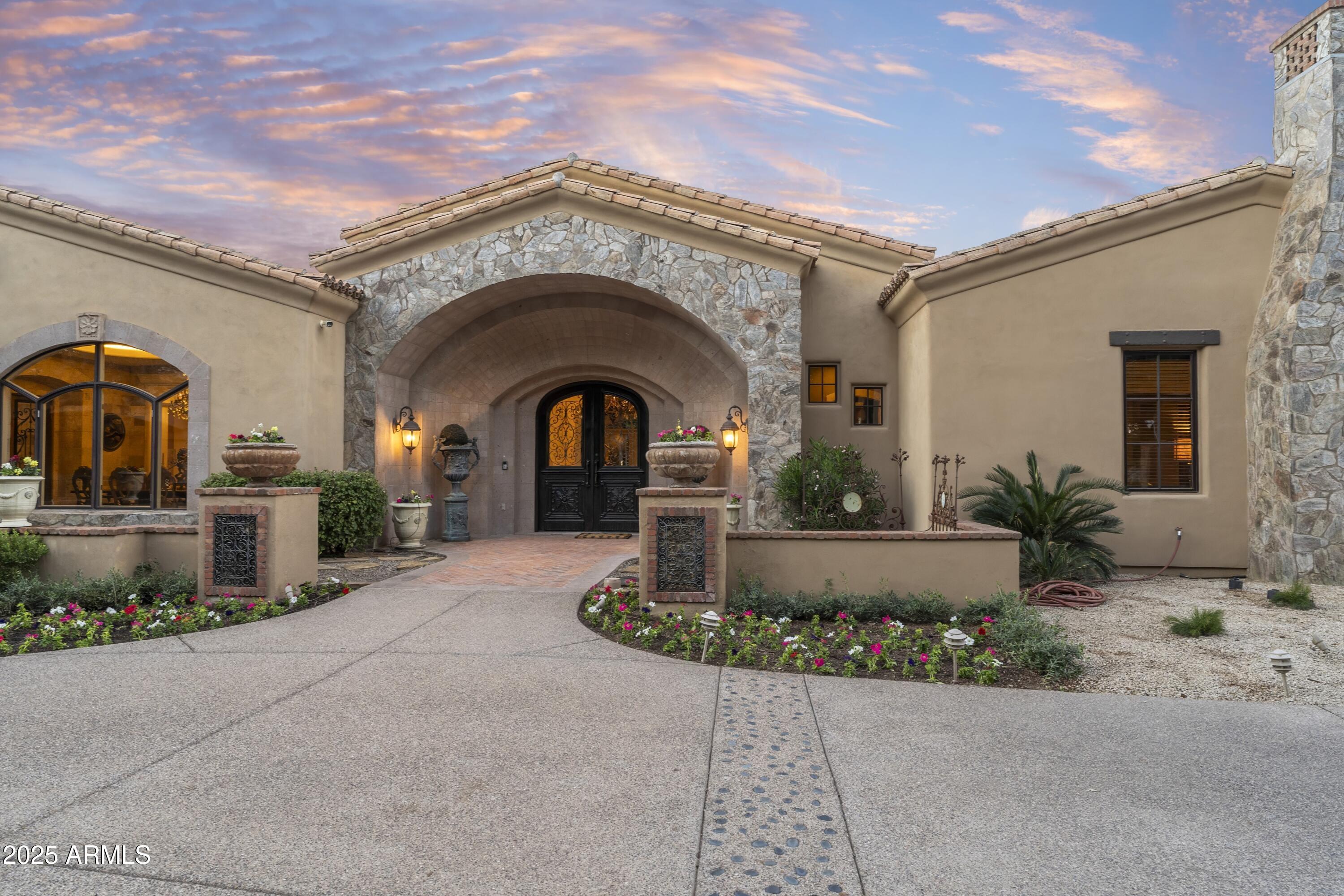 CAMELBACK LANDS - Residential