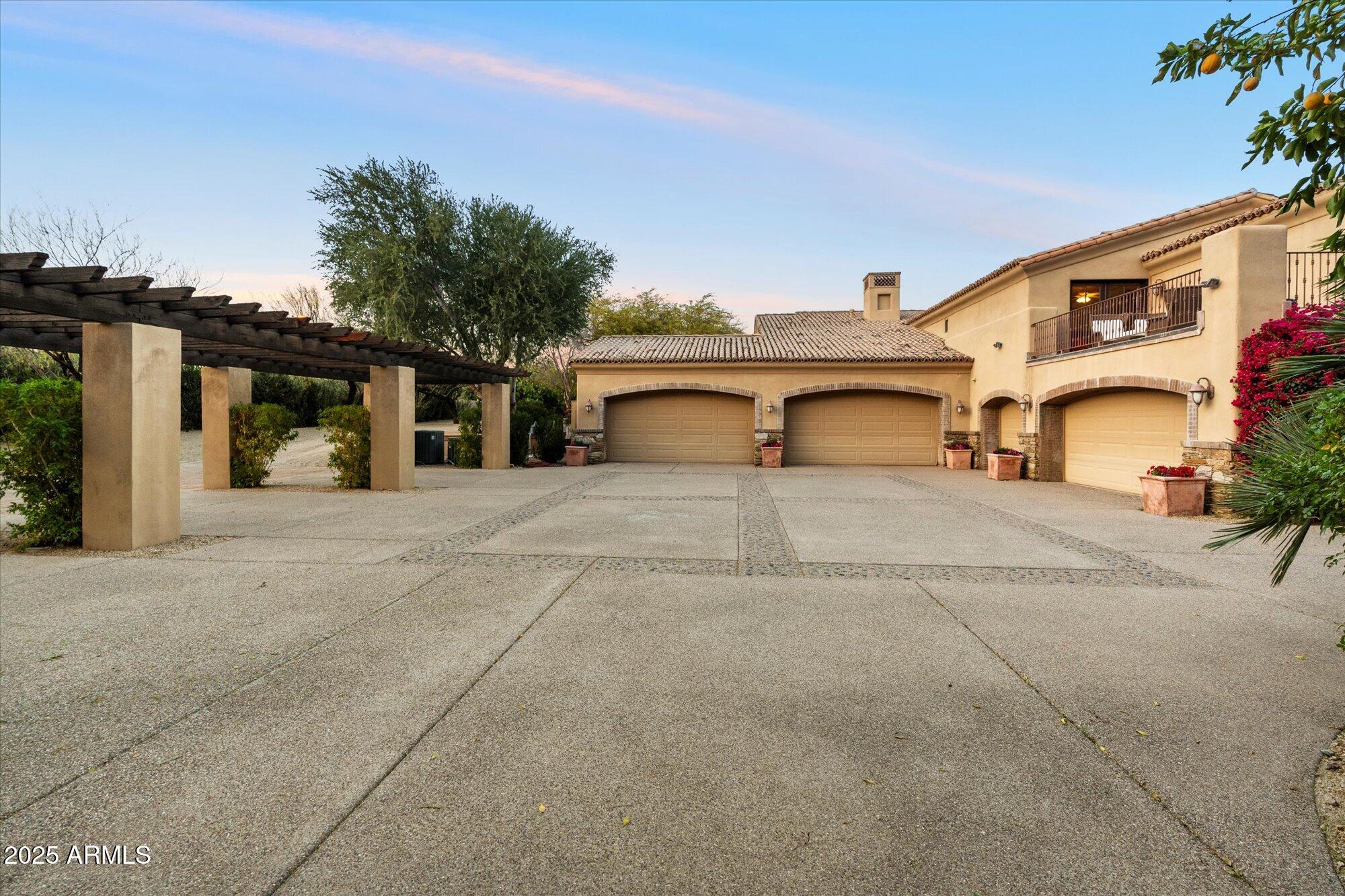 CAMELBACK LANDS - Residential