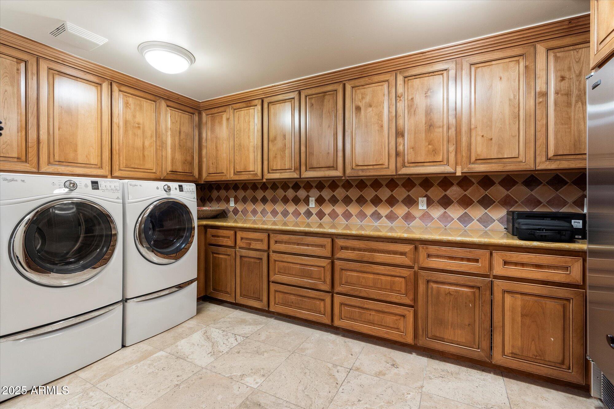 CAMELBACK LANDS - Residential