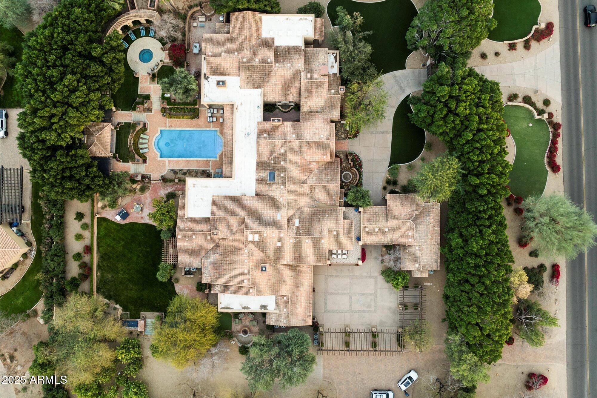 CAMELBACK LANDS - Residential