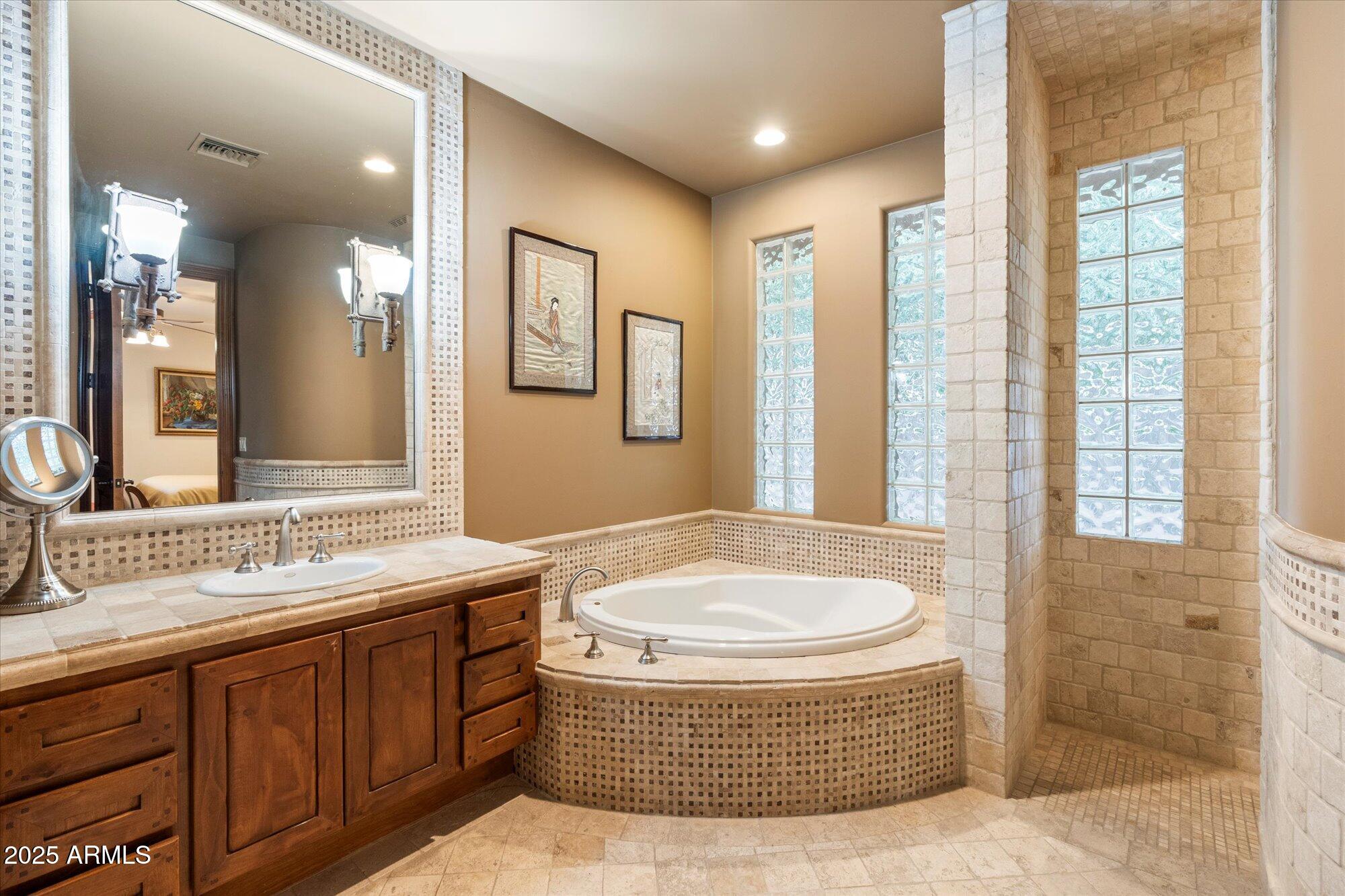 CAMELBACK LANDS - Residential