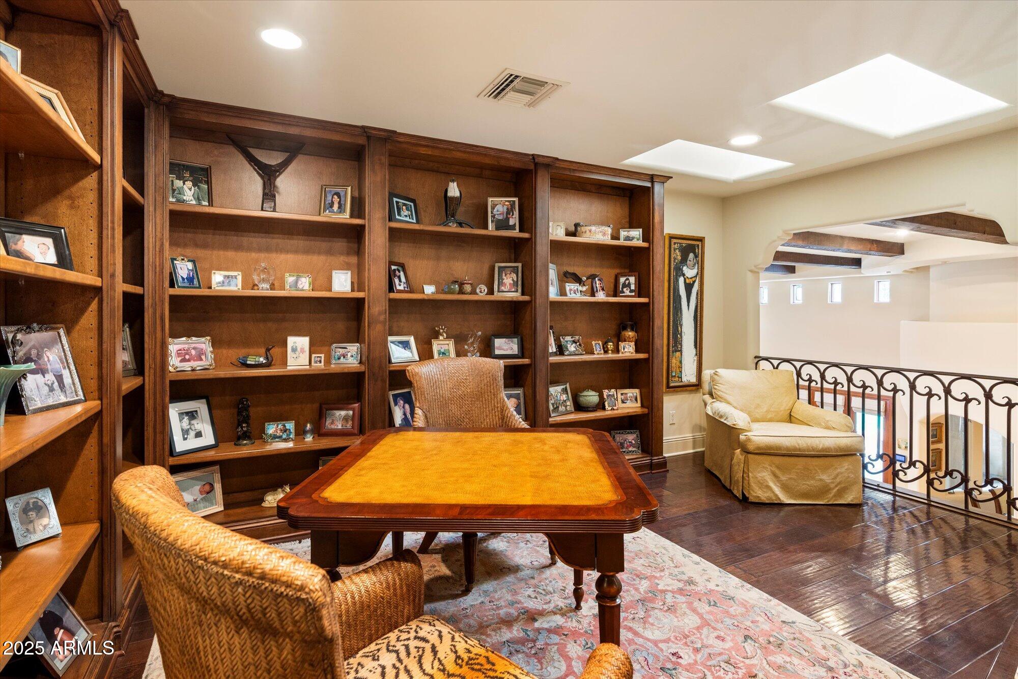 CAMELBACK LANDS - Residential