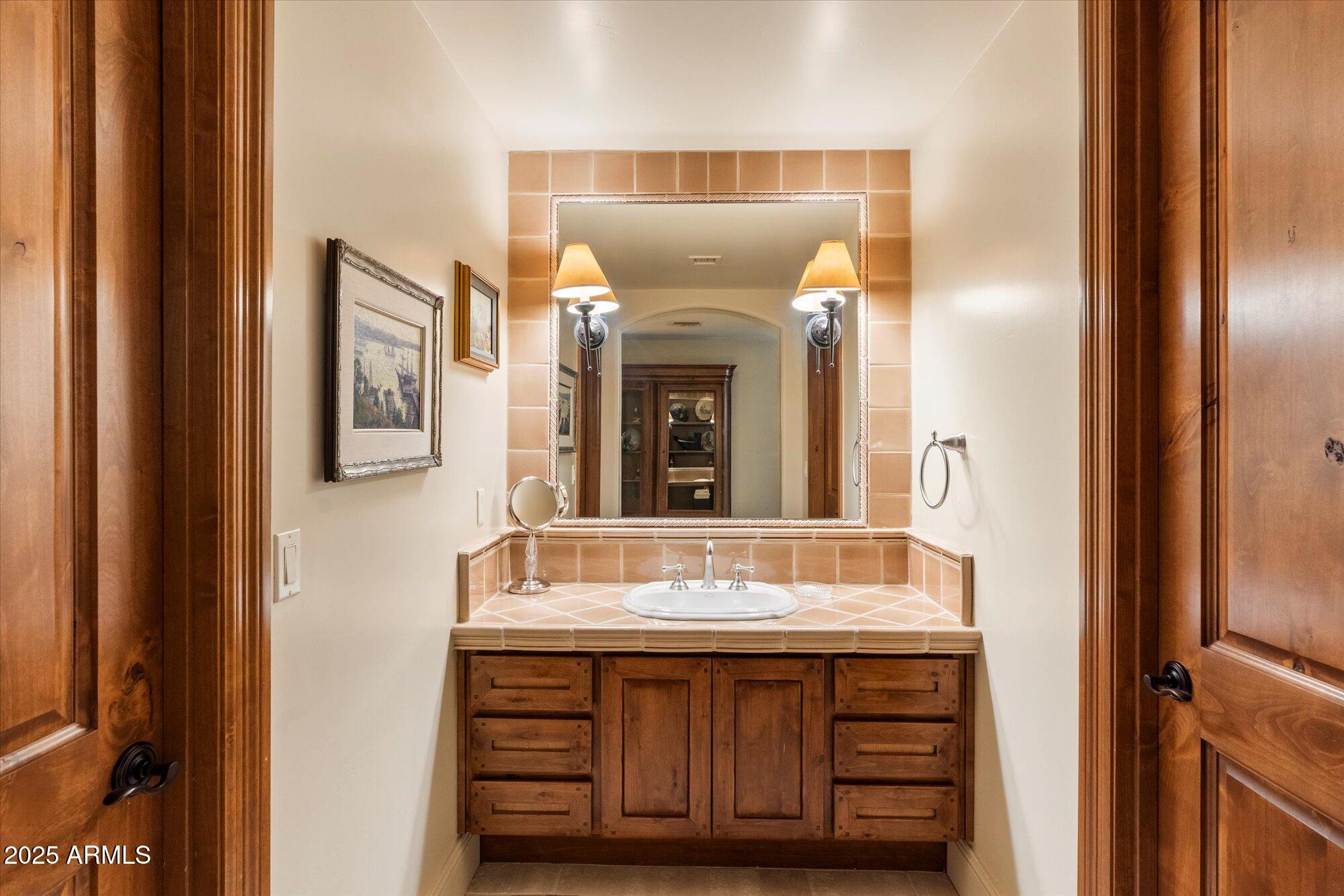 CAMELBACK LANDS - Residential
