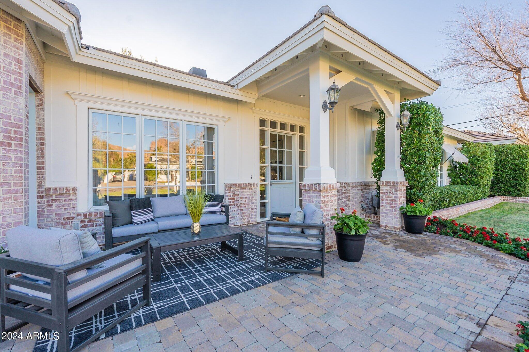 LAFAYETTE VILLA - Residential