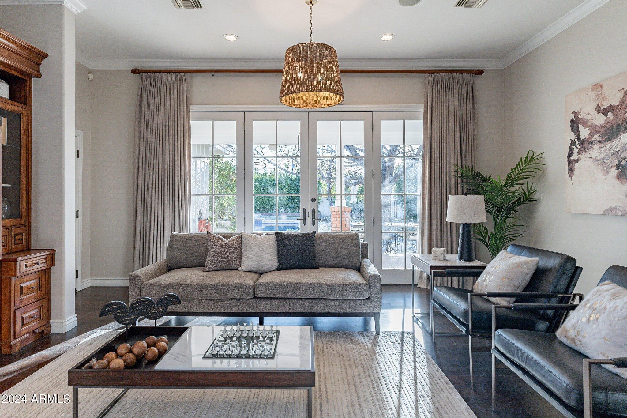 LAFAYETTE VILLA - Residential