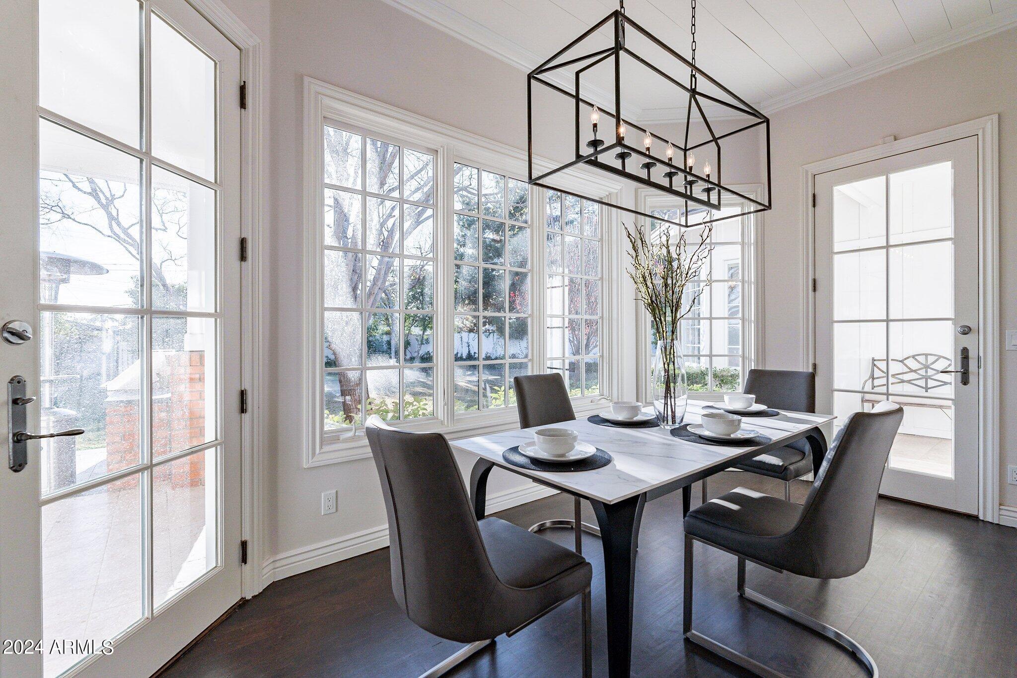 LAFAYETTE VILLA - Residential