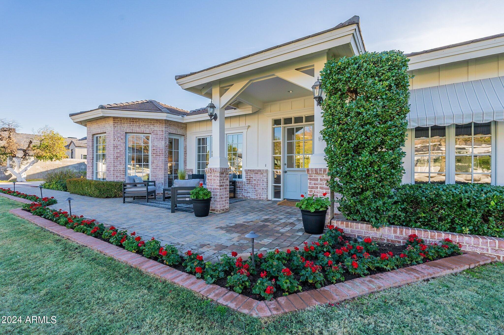 LAFAYETTE VILLA - Residential
