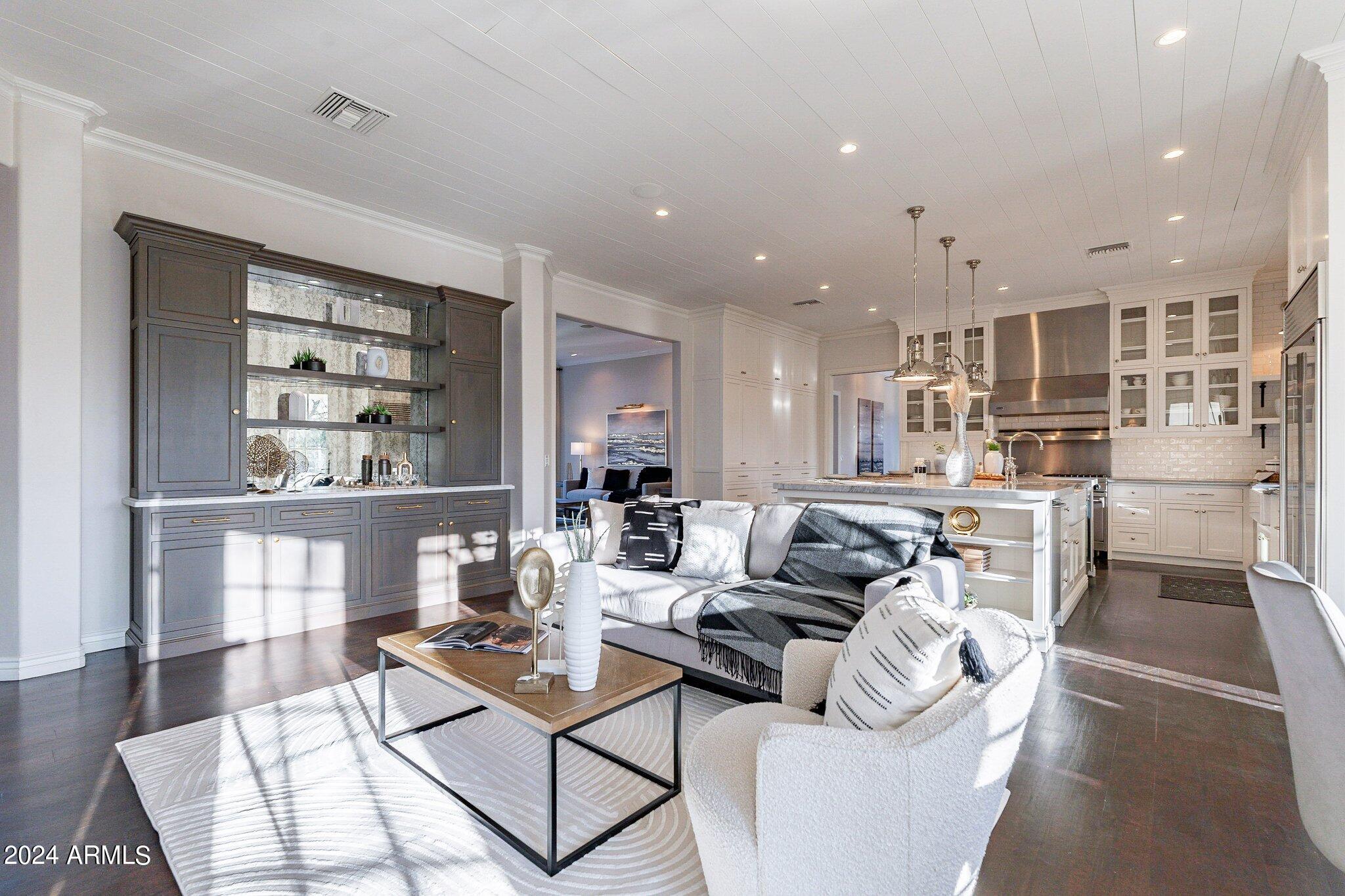 LAFAYETTE VILLA - Residential