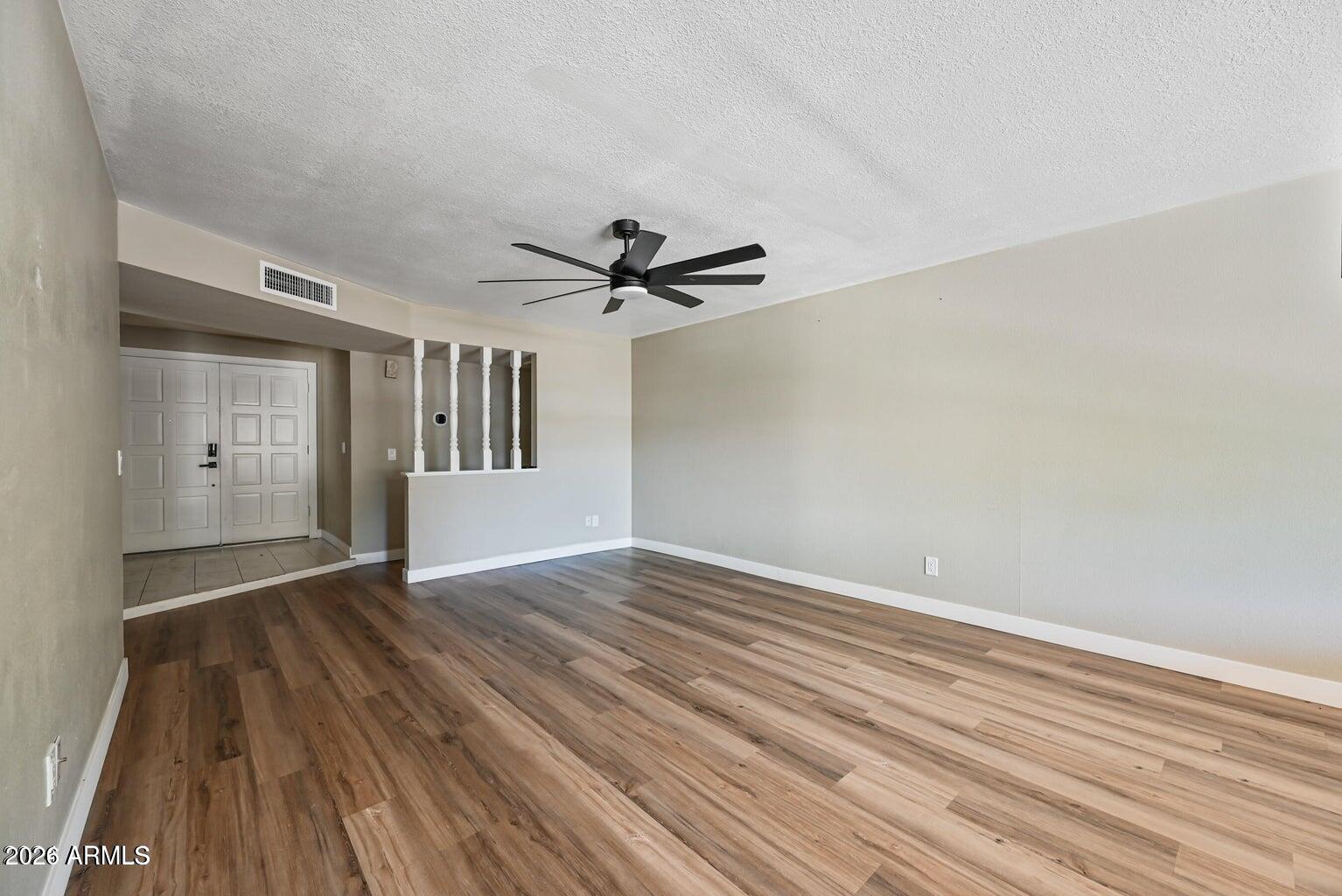 TEMPE ROYAL PALMS UNIT 13 - Residential Lease