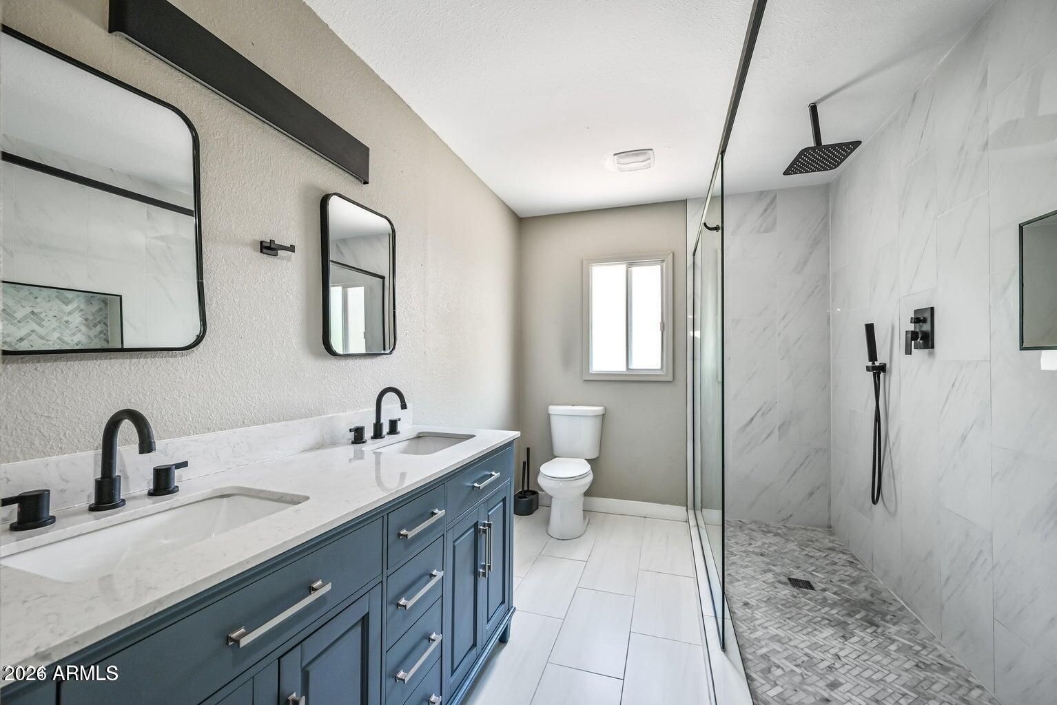 TEMPE ROYAL PALMS UNIT 13 - Residential Lease