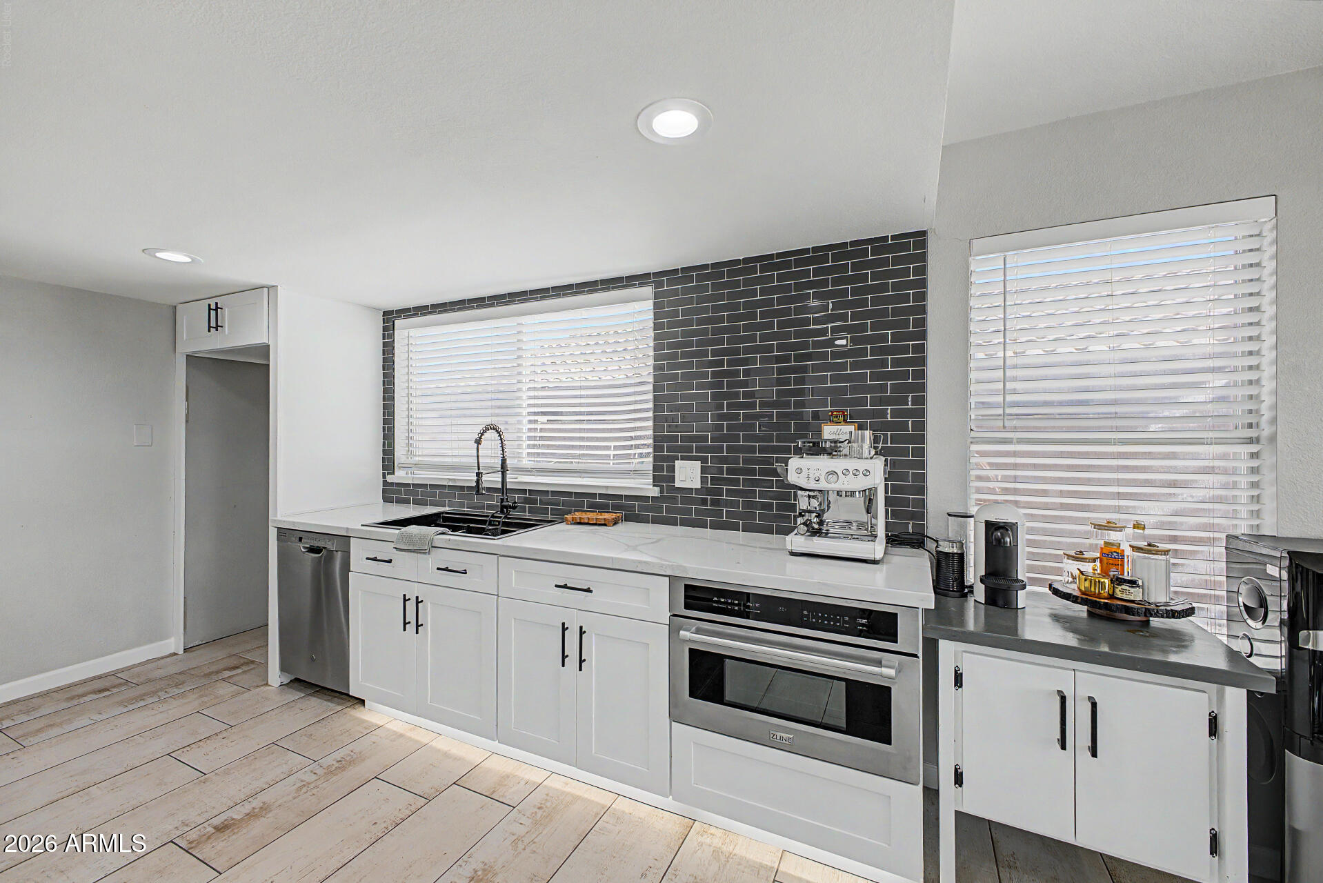 CRYSTAL CREEK - Residential