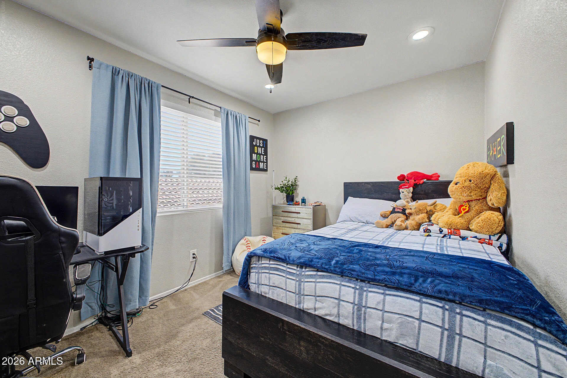 CRYSTAL CREEK - Residential