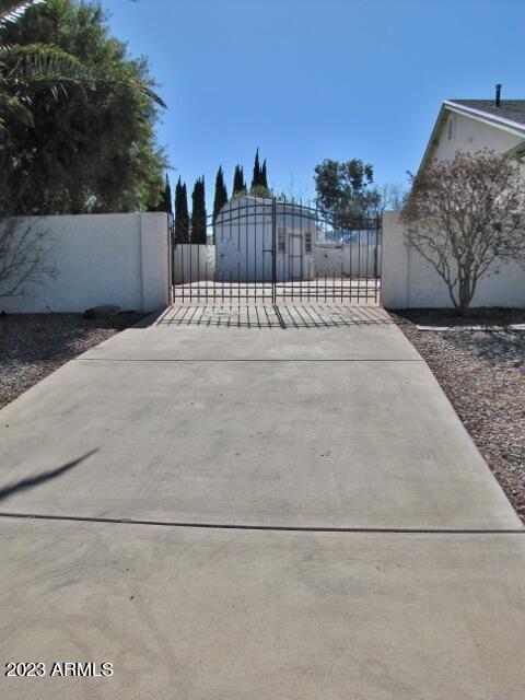 PUEBLO DEL SOL COUNTRY CLUB ESTATES UNIT 1 - Residential Lease