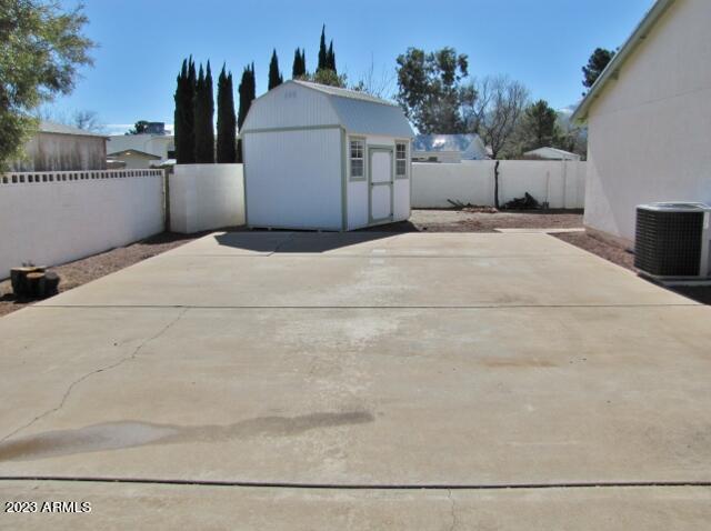 PUEBLO DEL SOL COUNTRY CLUB ESTATES UNIT 1 - Residential Lease