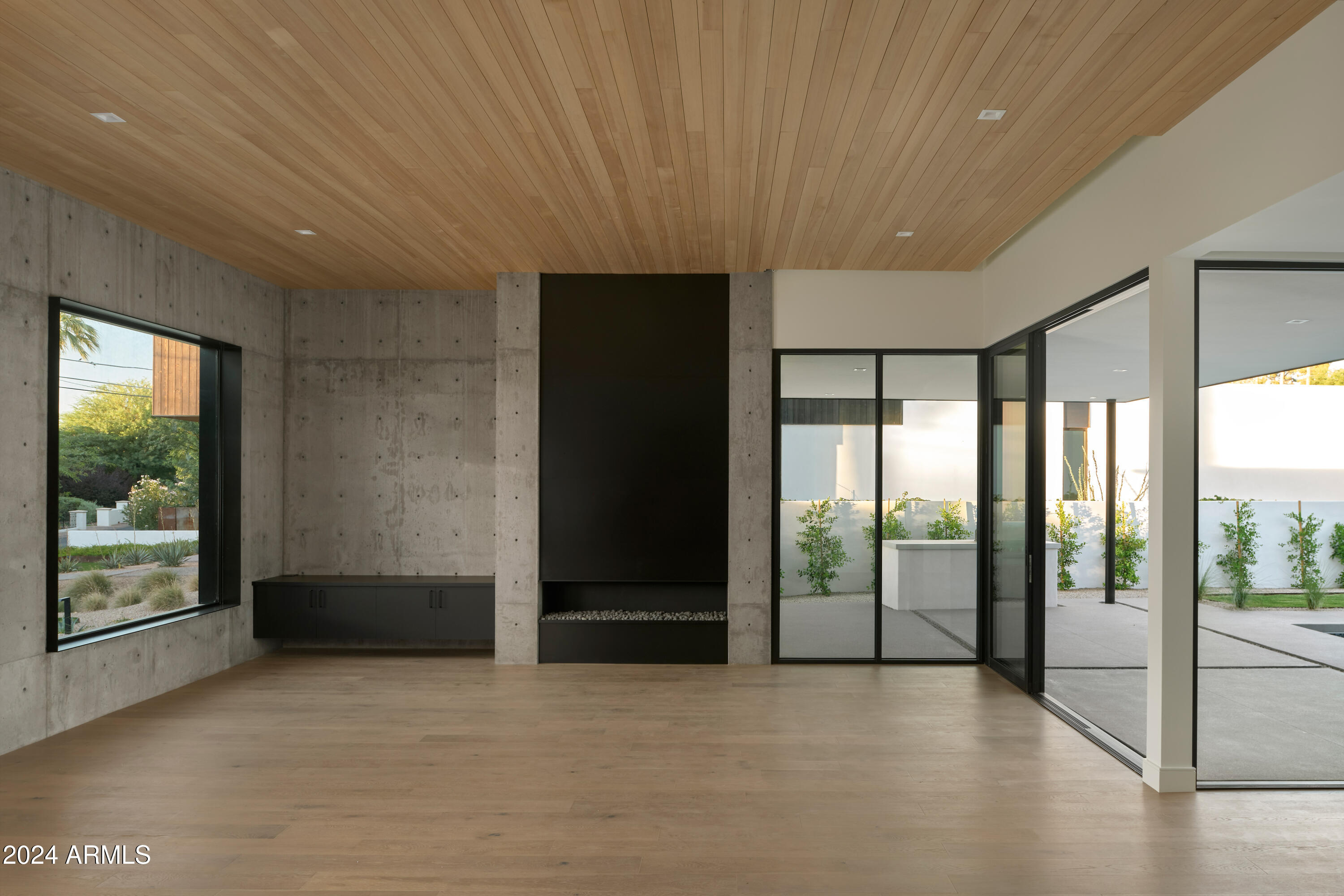INGLESIDE CLUB - Residential