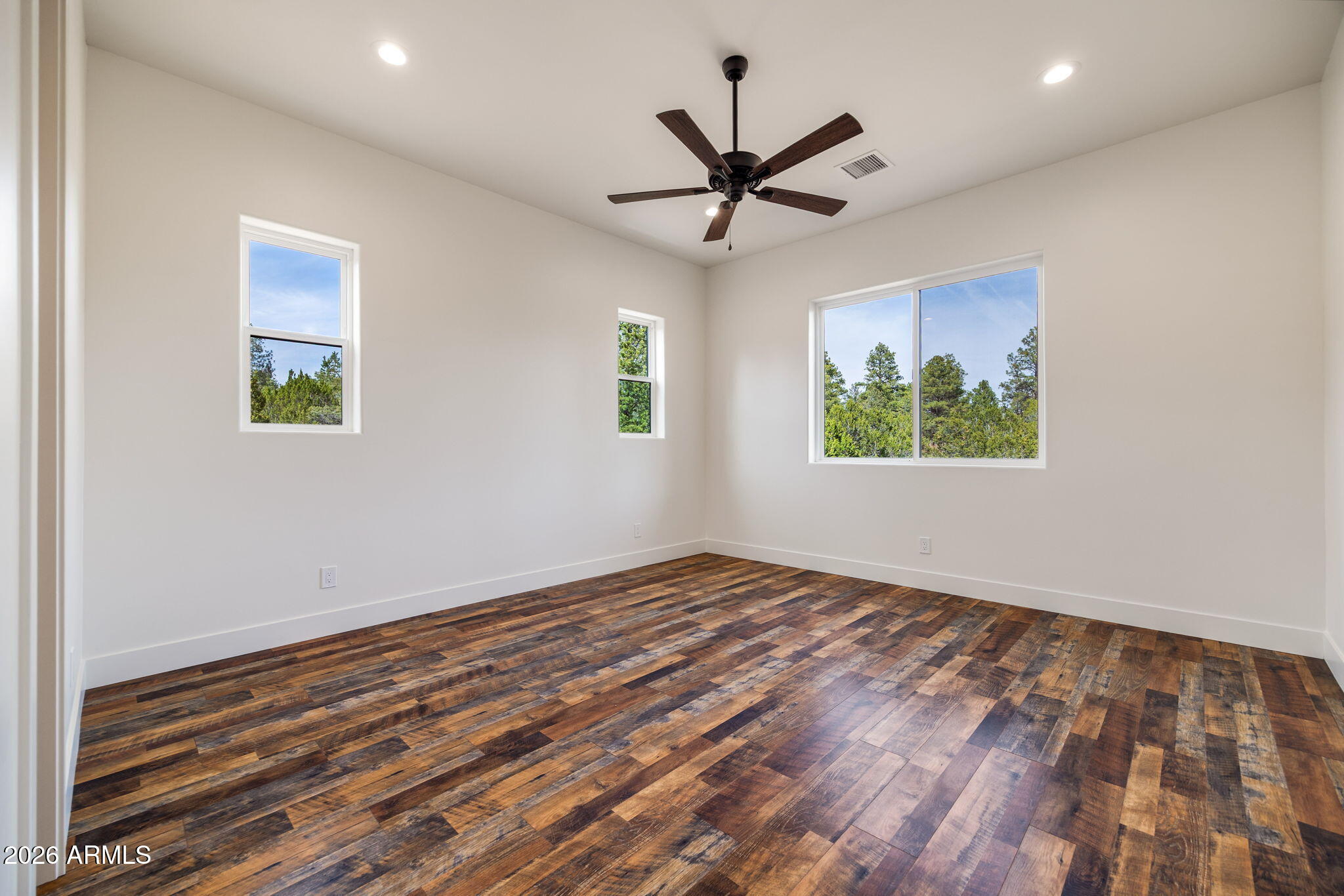 MOGOLLON ESTATES - Residential