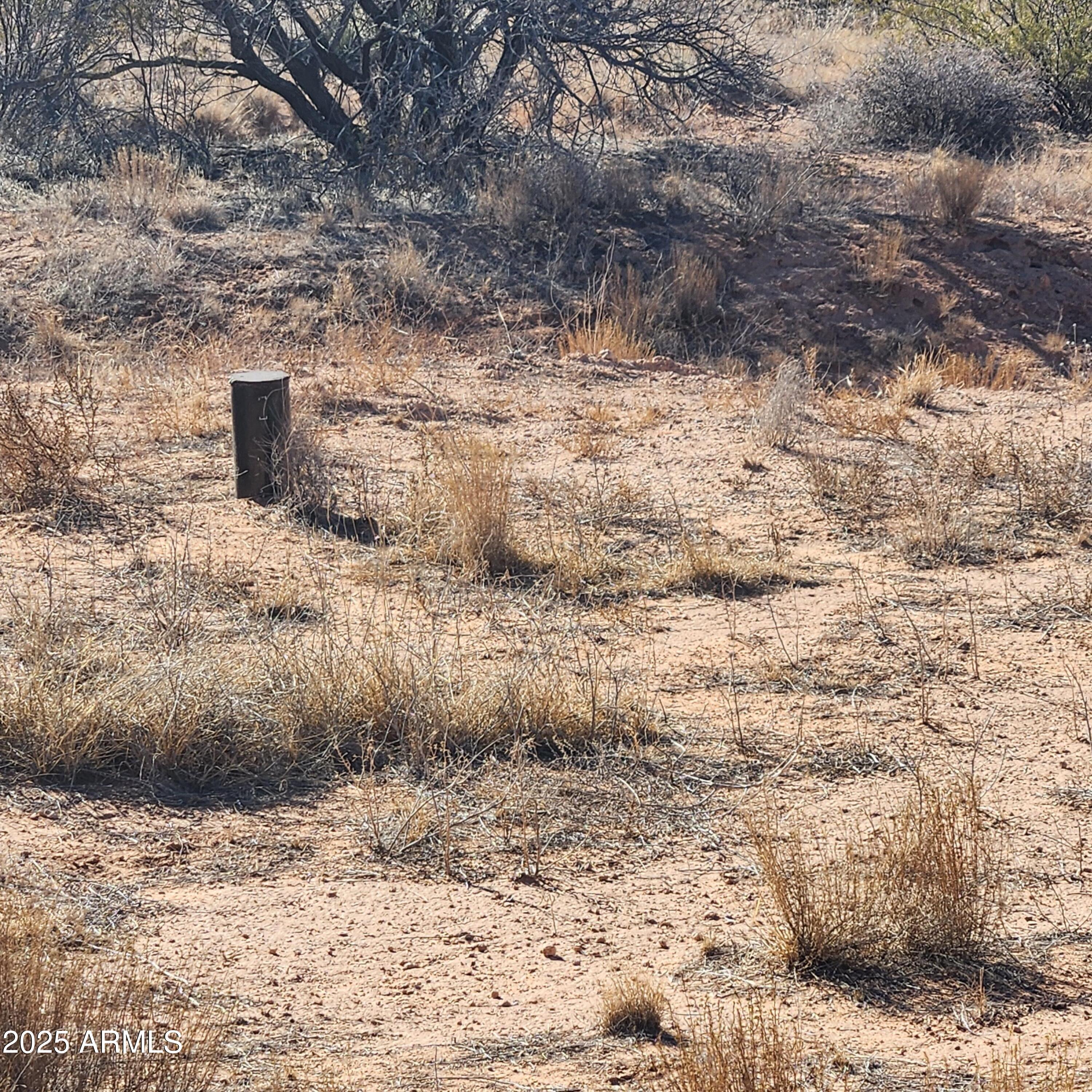 Under 5 Acres - Land