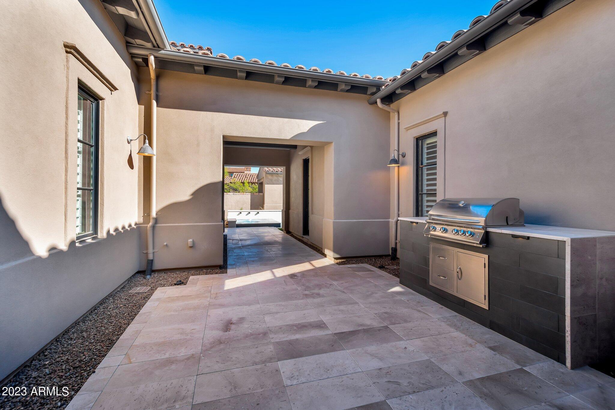 DC RANCH - Residential