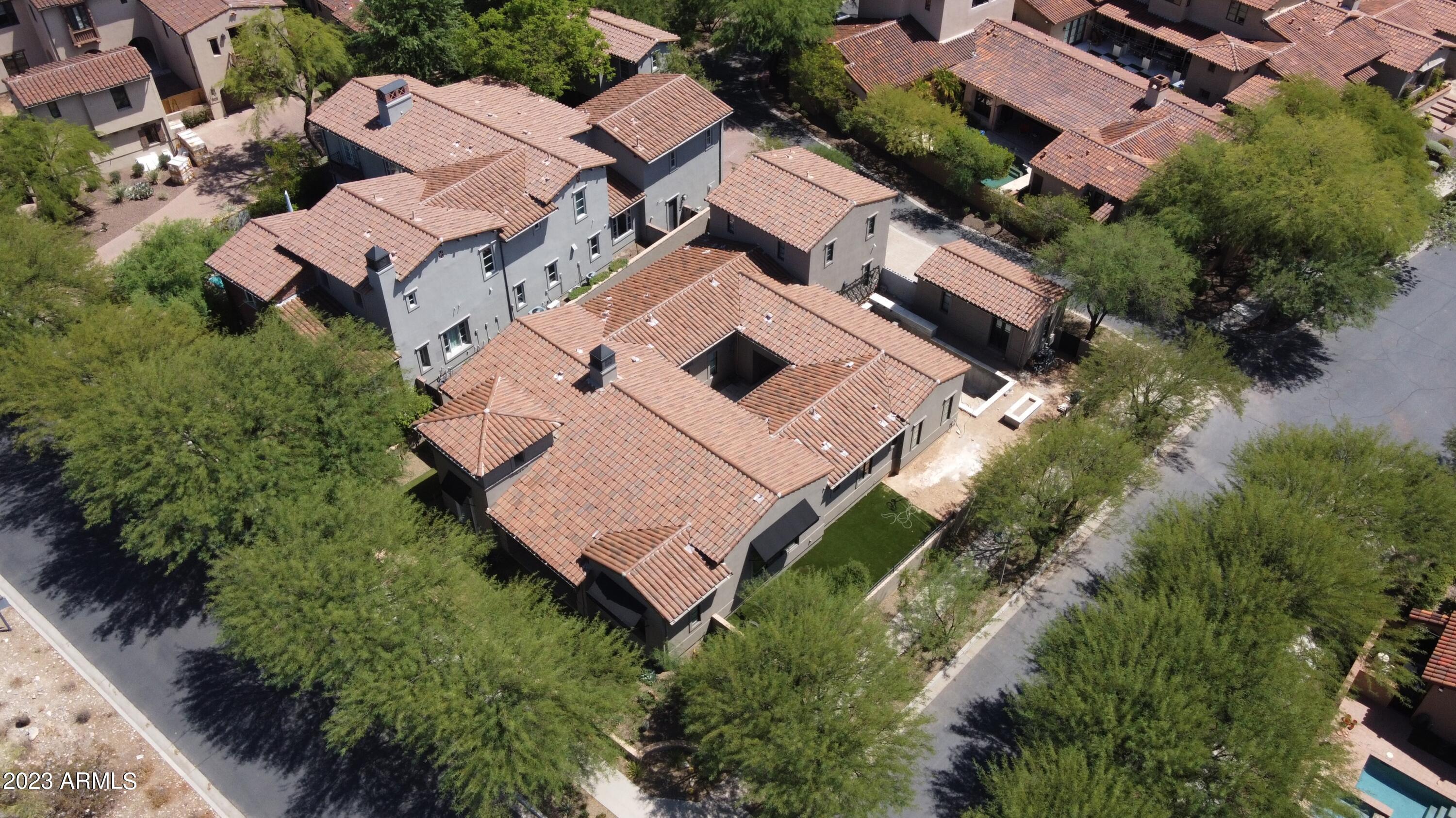 DC RANCH - Residential