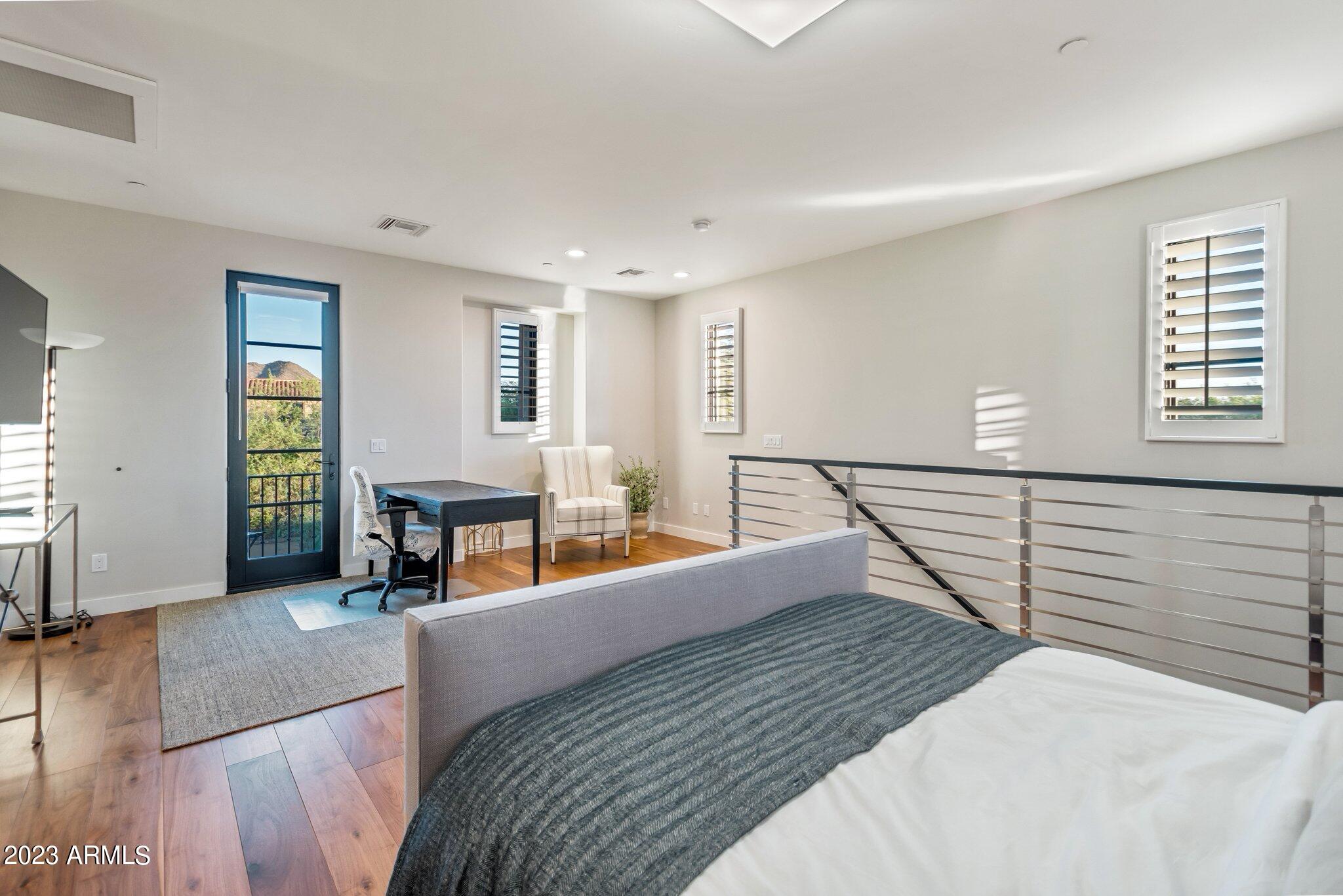DC RANCH - Residential