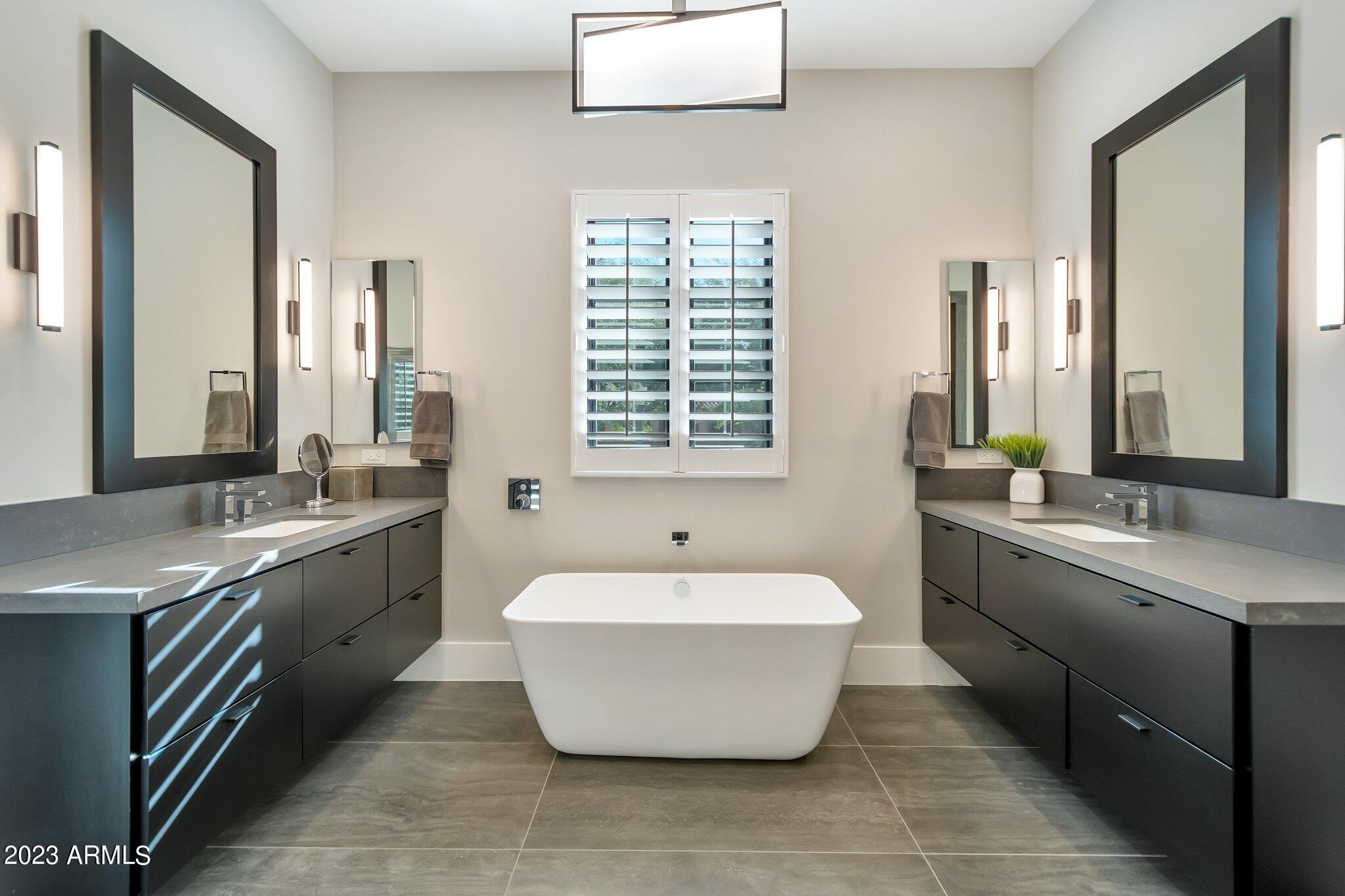 DC RANCH - Residential