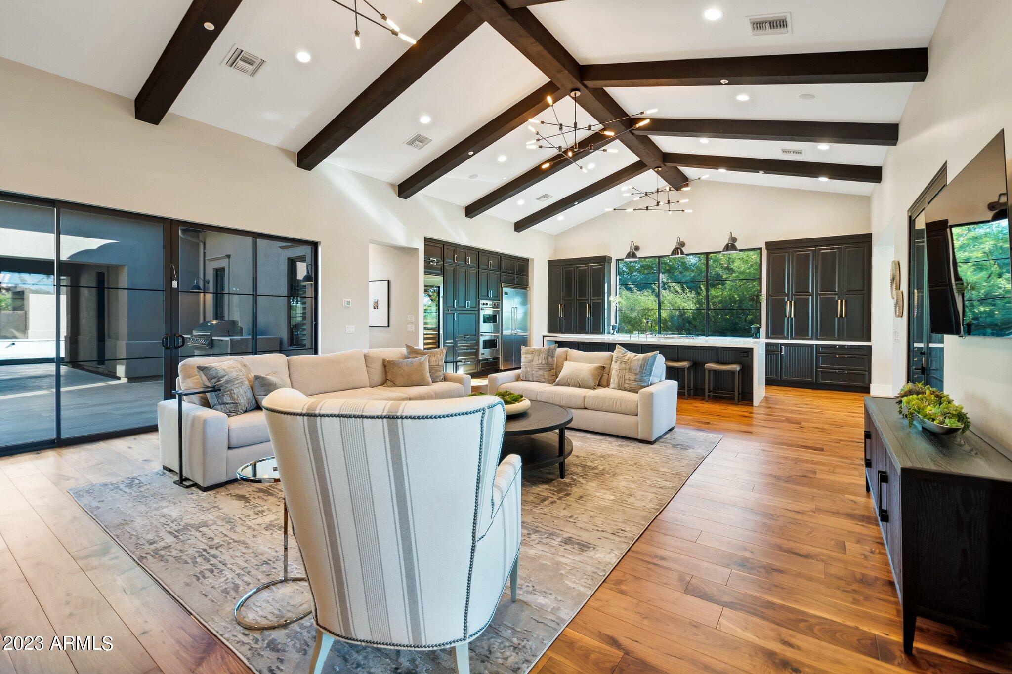 DC RANCH - Residential