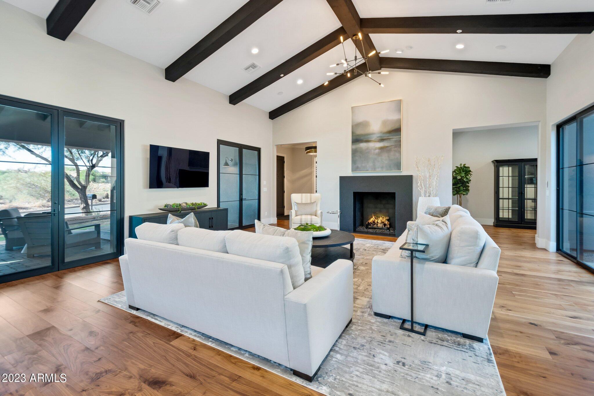 DC RANCH - Residential