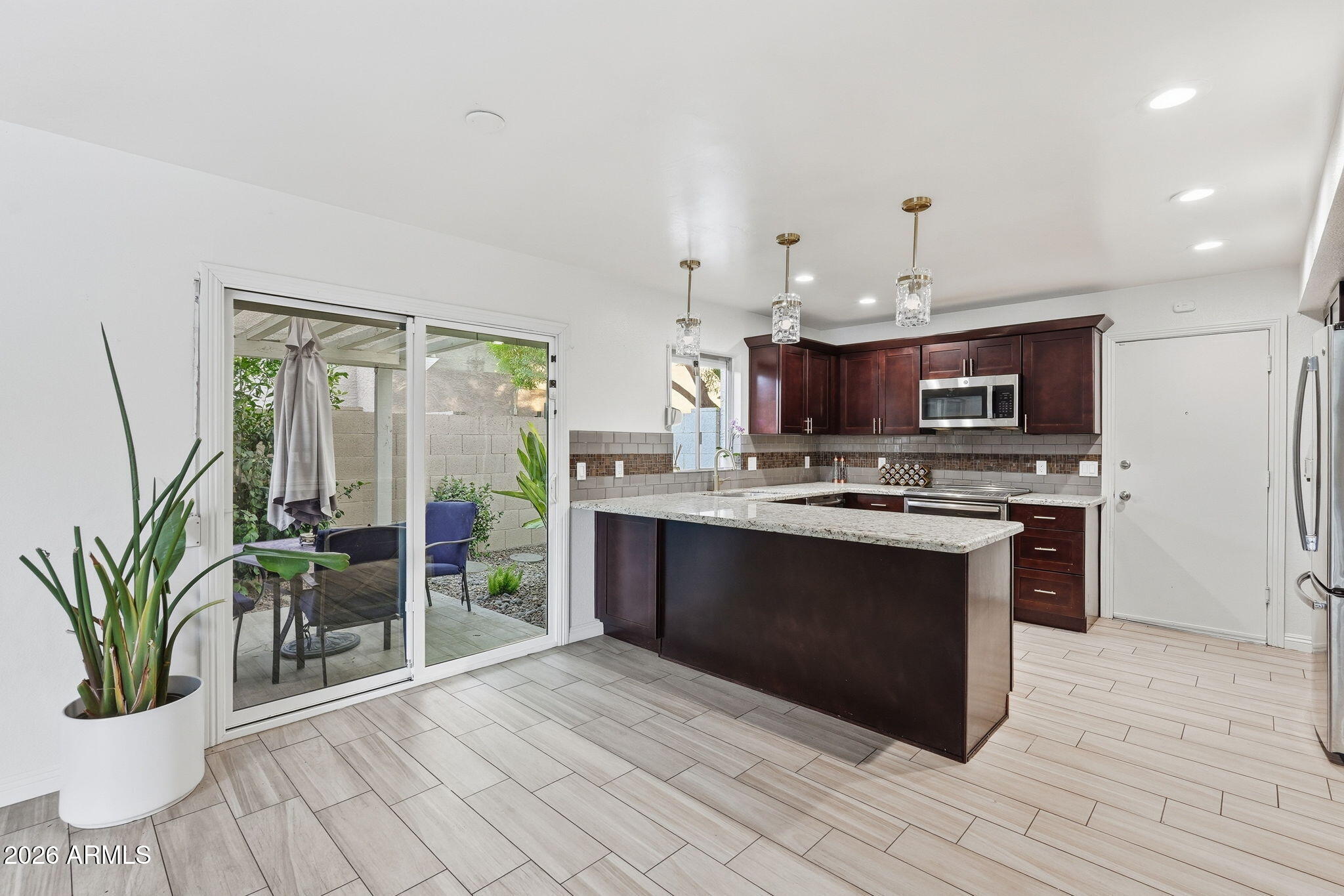 BRIARWOOD 2 - Residential