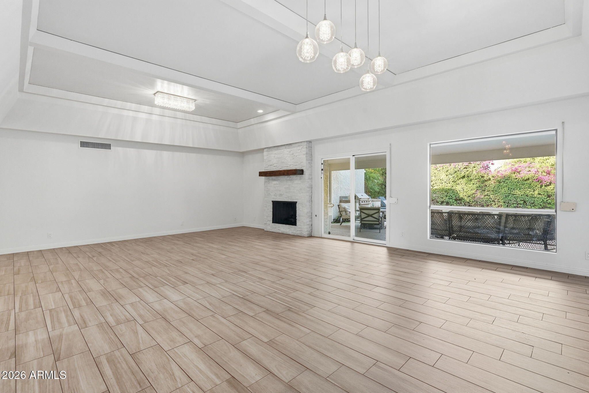 BRIARWOOD 2 - Residential