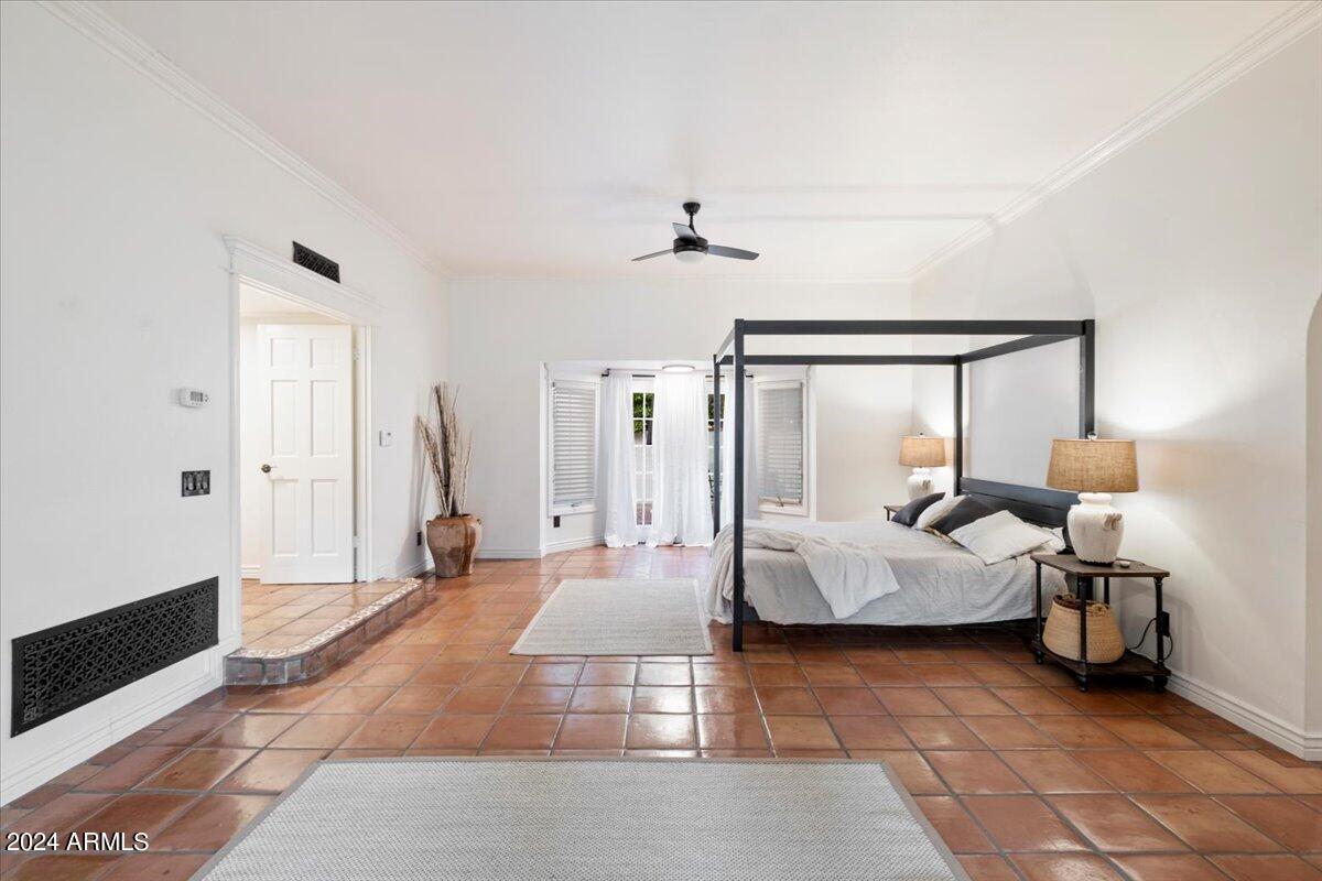 Camelback Country Club Estates - Residential