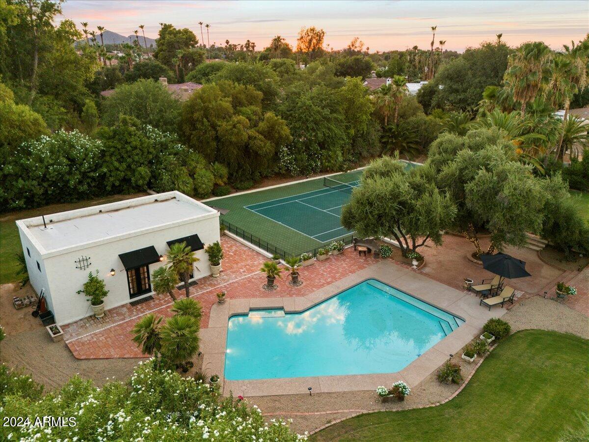 Camelback Country Club Estates - Residential