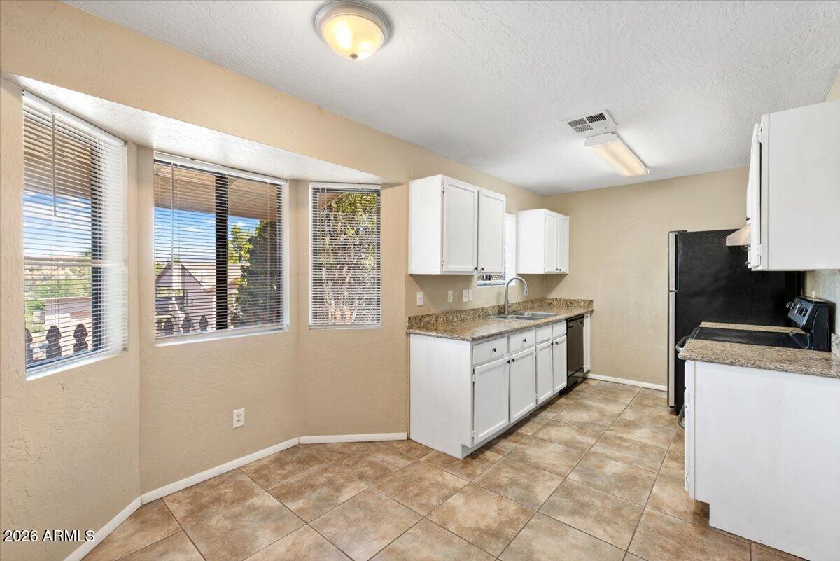 VERDE VILLAGE UNIT 2 - Residential