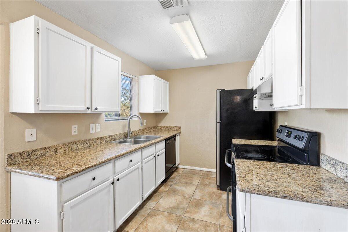 VERDE VILLAGE UNIT 2 - Residential