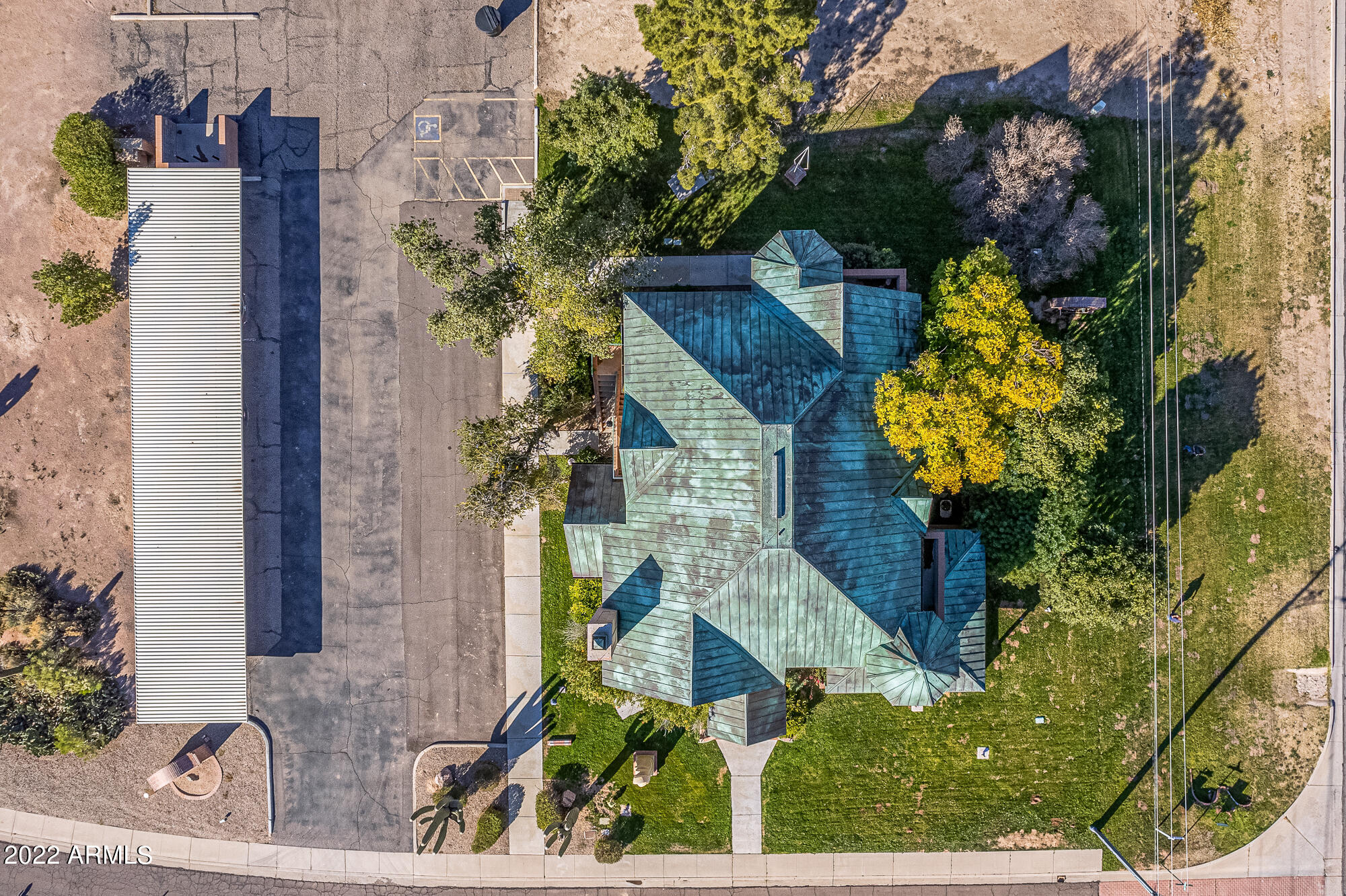 CASA GRANDE LAKES - Commercial Sale