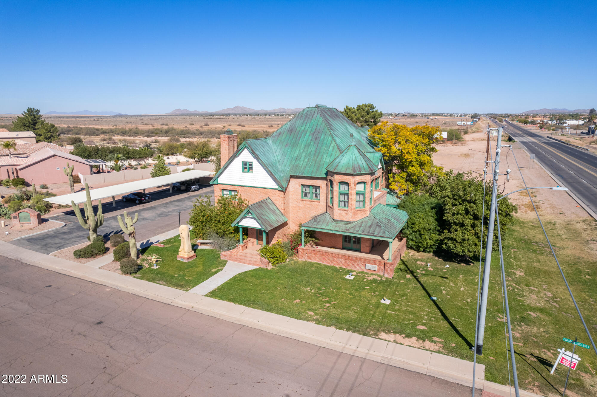 CASA GRANDE LAKES - Commercial Sale
