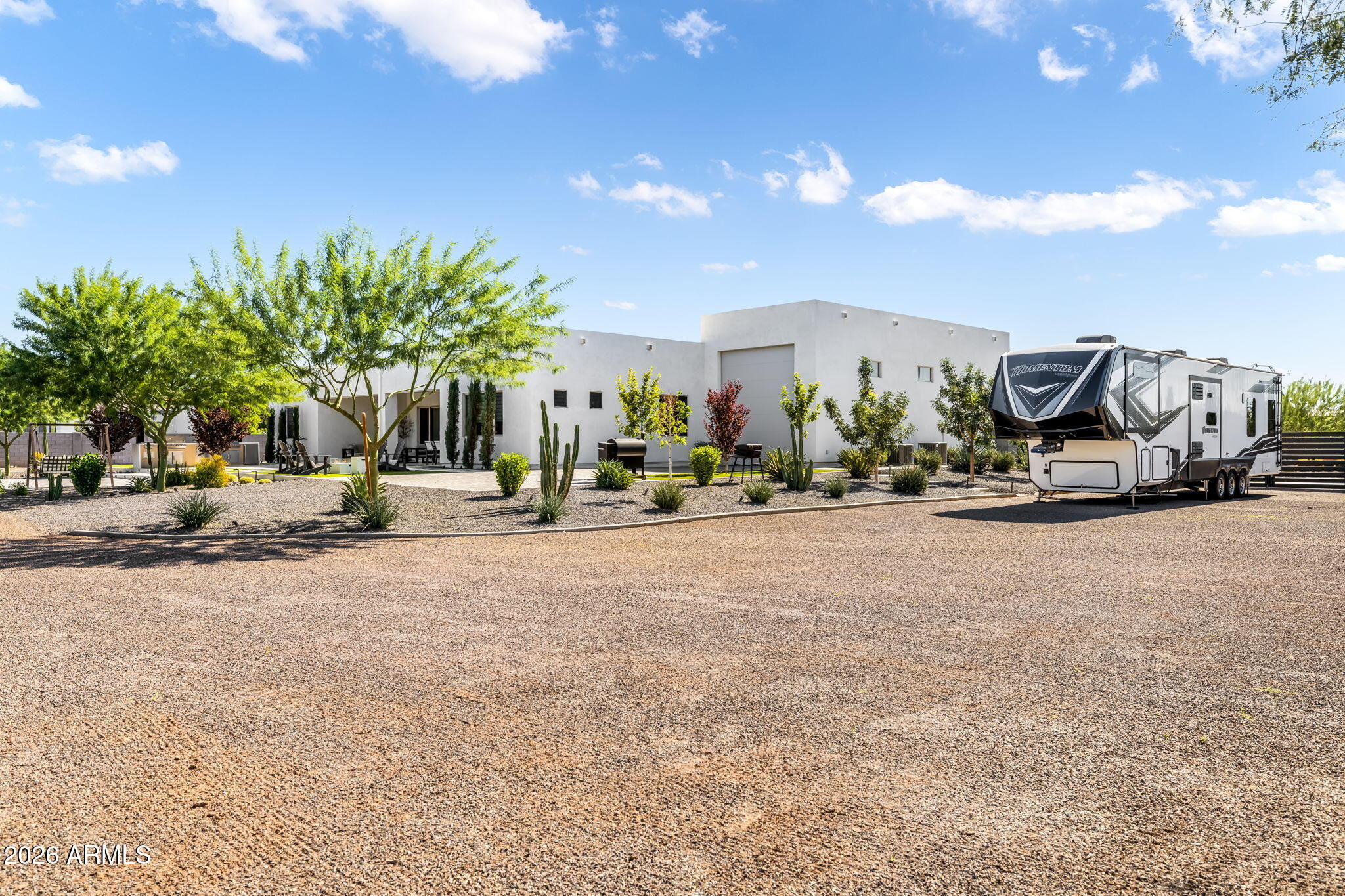 DESERT HILLS - Residential